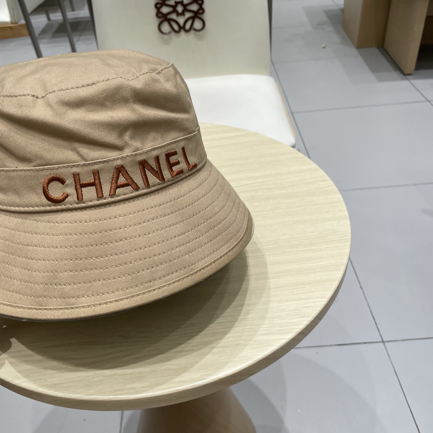 香奈儿CHANEL 新品渔夫帽，小香经典简约，时尚休闲设计