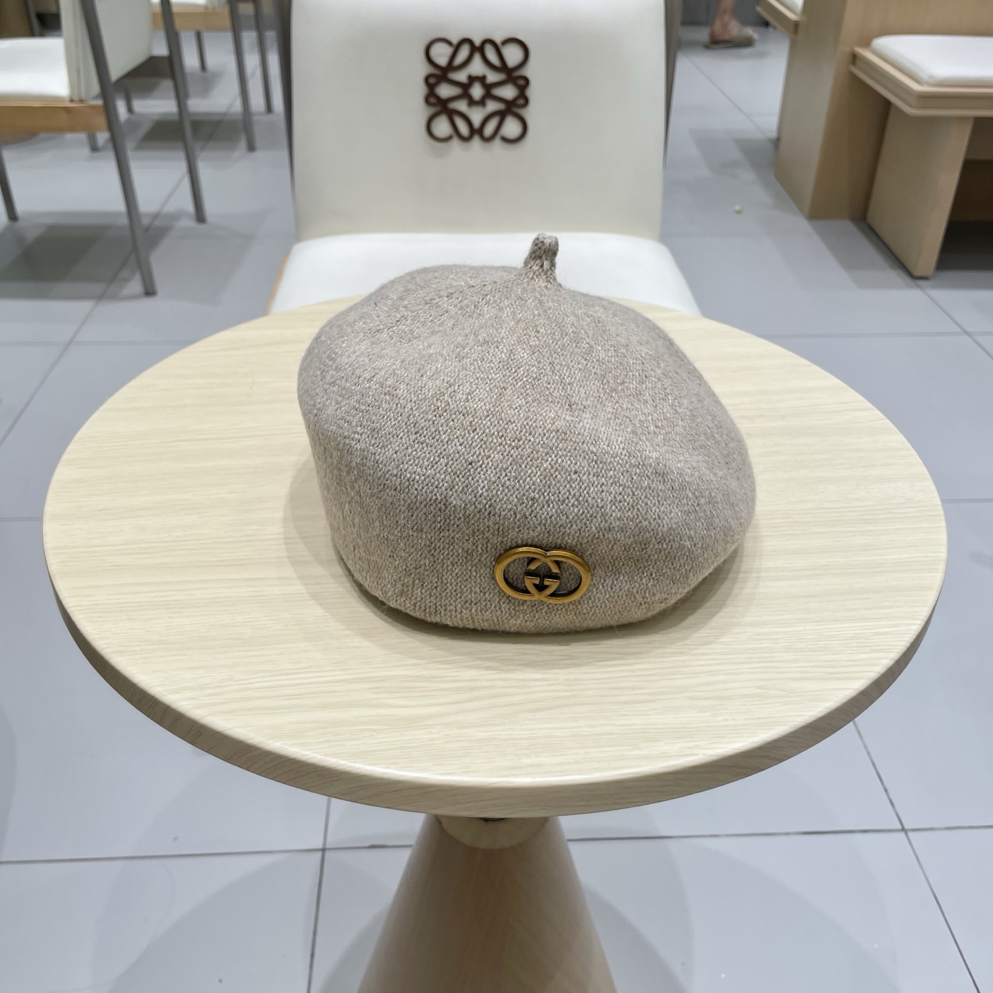 NO:350528,Gucci Gucci set-up big head hat women autumn and winter wool beret women's 2025 new face showing little British retro hat straw hat fisherman hat baseball hat, hat, gucci, espadrilles, hatsgucci古奇定型大头围帽子女士秋冬羊毛呢贝雷帽女款2025新款显脸小英伦复古帽子草帽渔夫帽棒球帽,帽子,gucci,espadrilles,hats,hat