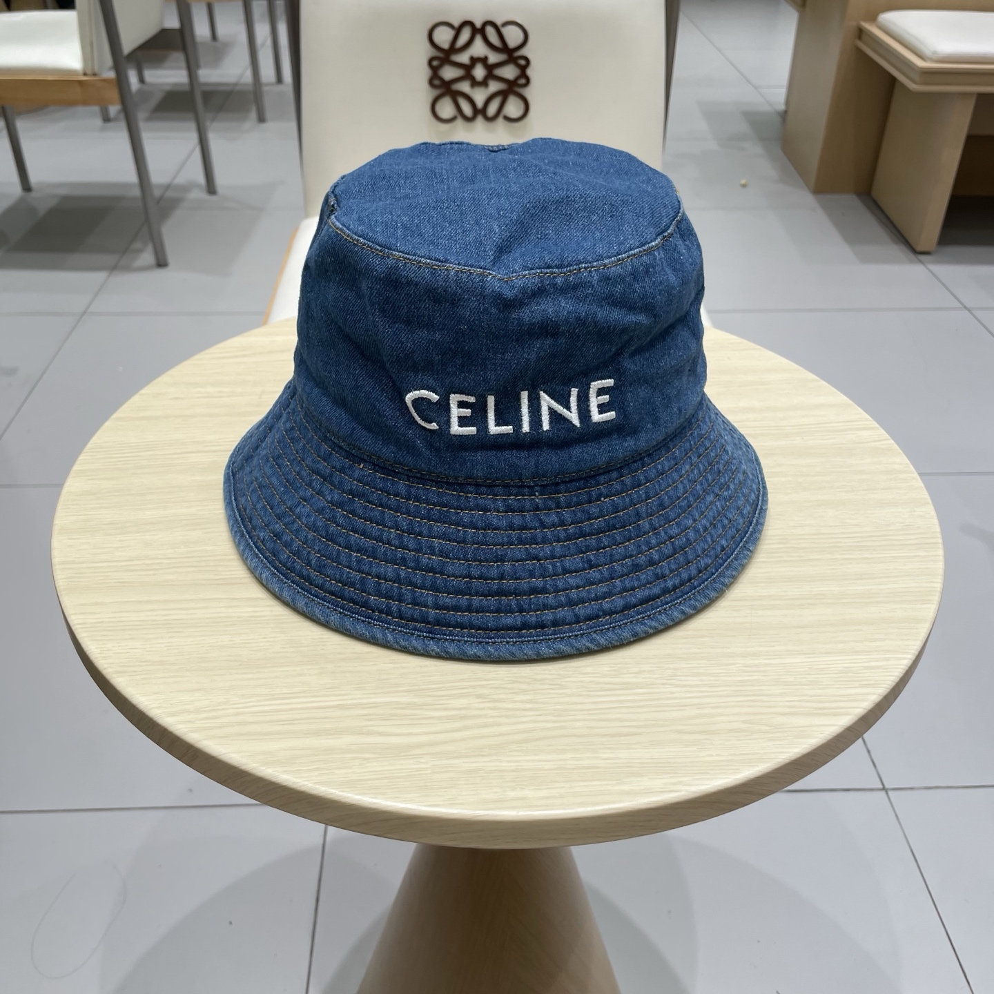 NO:350605,Celine Arc de Triomphe high-version cowboy fisherman hat big head basin hat Korean version versatile outdoor hat straw hat fisherman hat baseball hat, hat, celine, espadrilles, hats塞琳Celine凯旋门高版本牛仔渔夫帽大头围盆帽韩版百搭户外帽子草帽渔夫帽棒球帽,帽子,celine,espadrilles,hats,hat