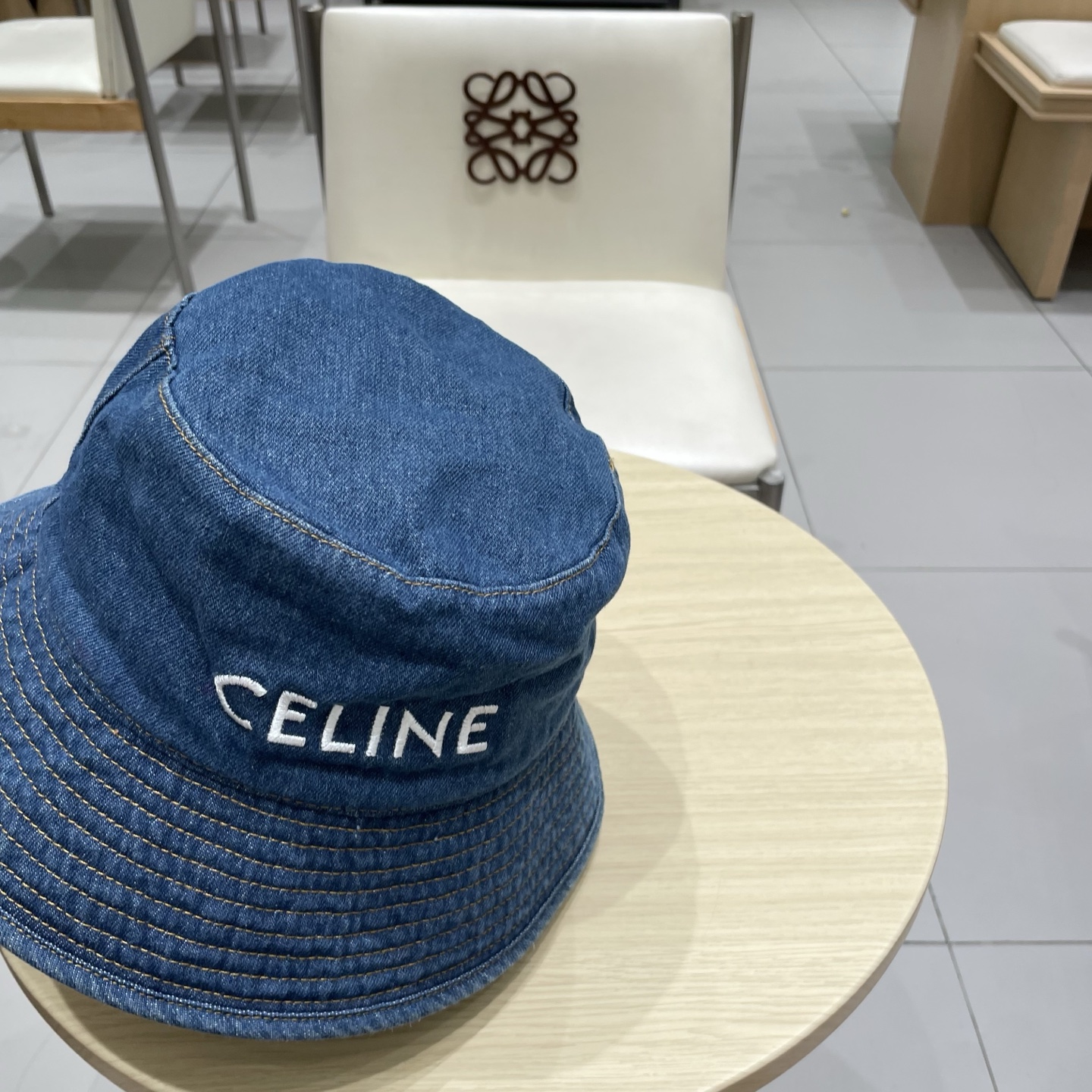   塞琳Celine凯旋门高版本牛仔渔夫帽大头围盆帽韩版百搭户外