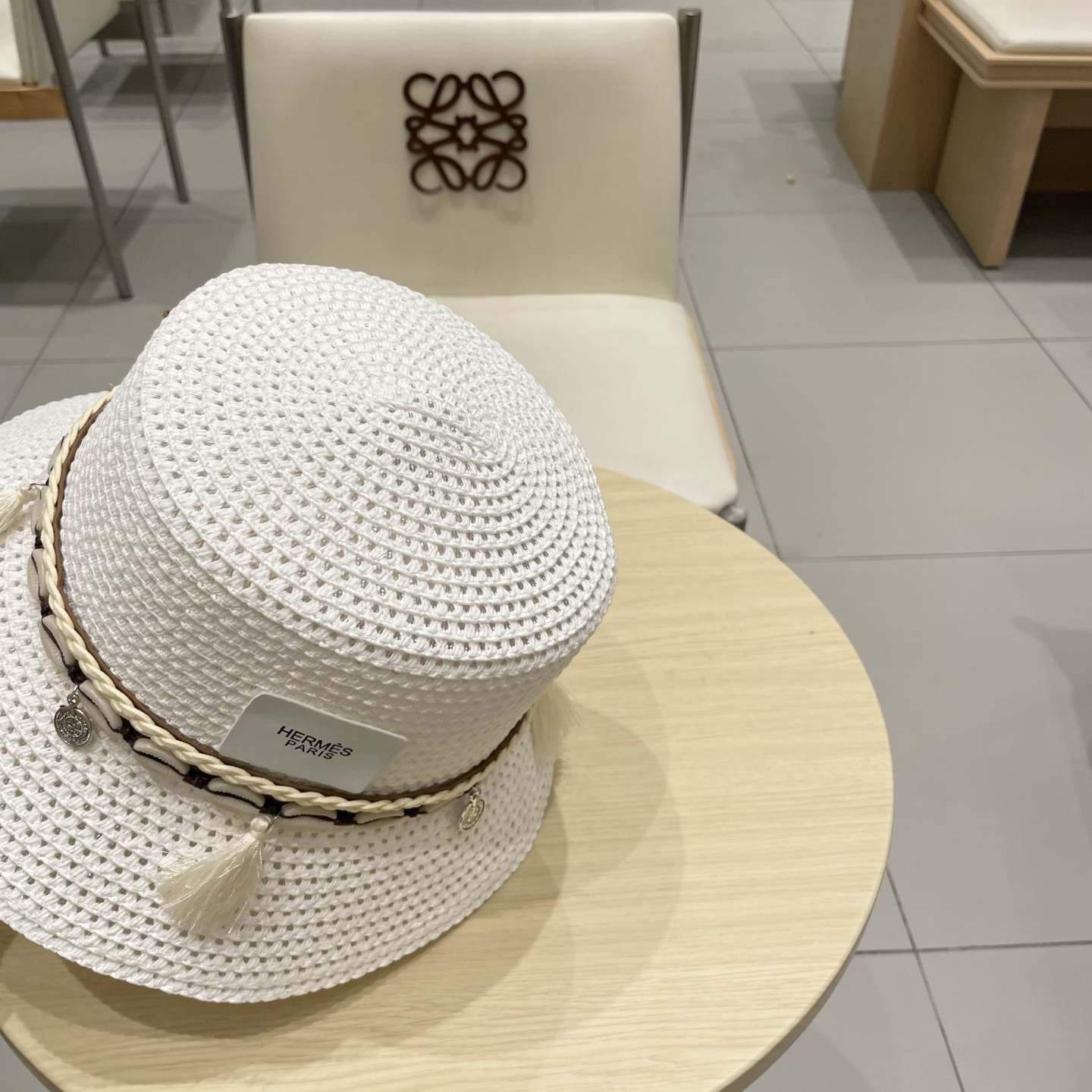 爱马仕新款镂空草帽，水桶礼帽，头围57cm