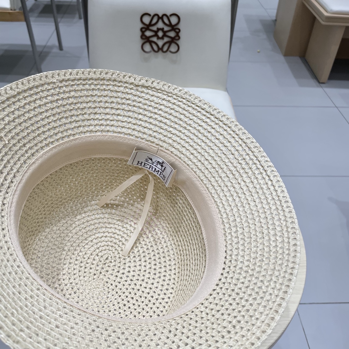 爱马仕新款镂空草帽，水桶礼帽，头围57cm