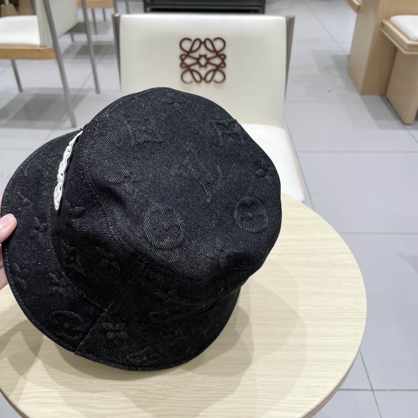 LV路易威登新款牛仔渔夫帽，头围57cm 男女通用