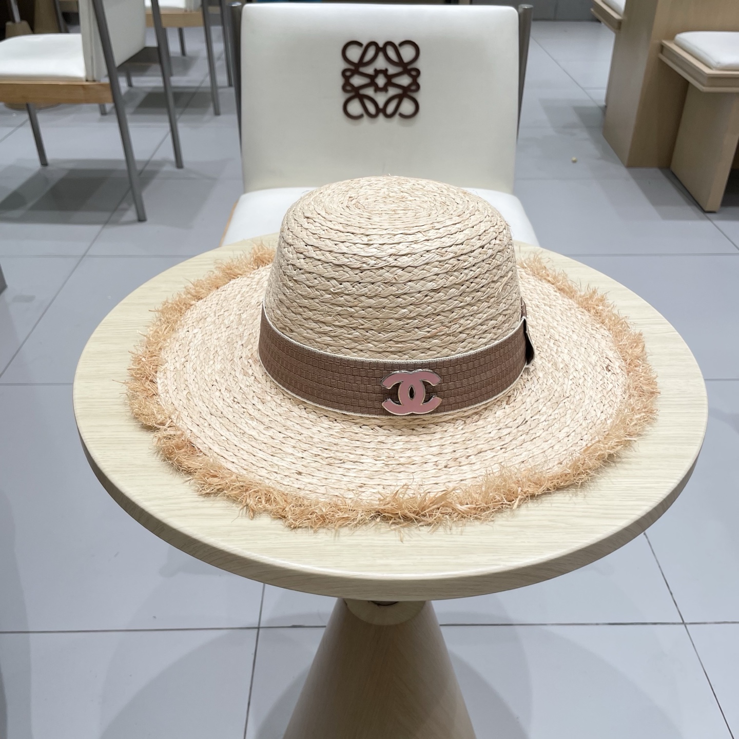 Chanel香奈儿拉菲草帽，沙滩大檐帽，头围57cm