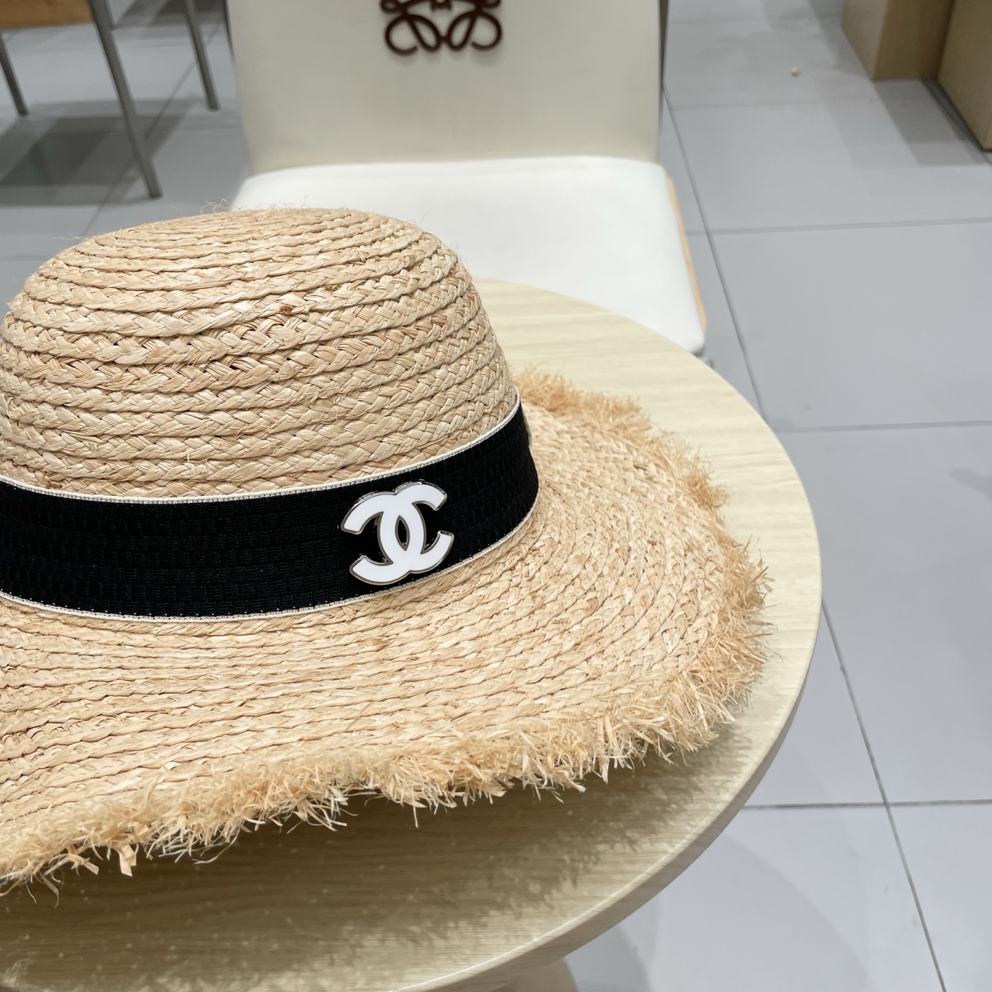 Chanel香奈儿拉菲草帽，沙滩大檐帽，头围57cm