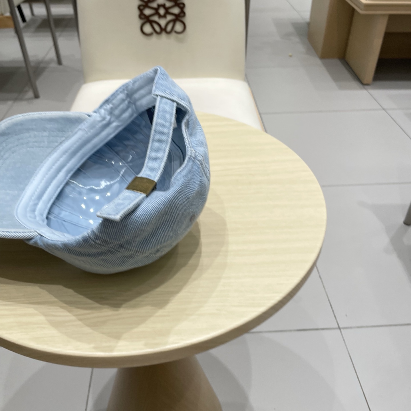 LV路易威登 新款牛仔棒球帽🧢火爆技术升级，牛仔风街头风十足更符合现在时尚小哥哥小姐姐的style，机场