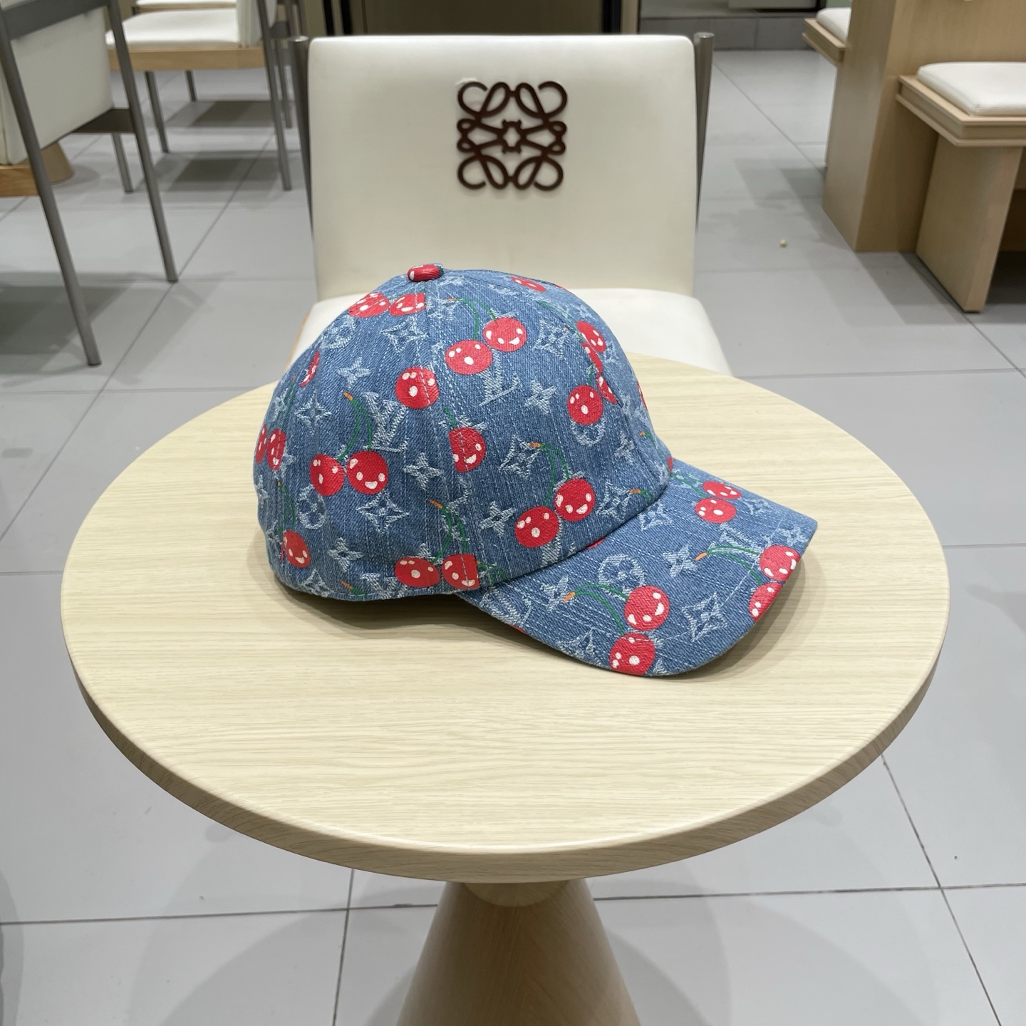 棒球帽 渔夫帽 LV牛仔渔夫帽，头围57cm