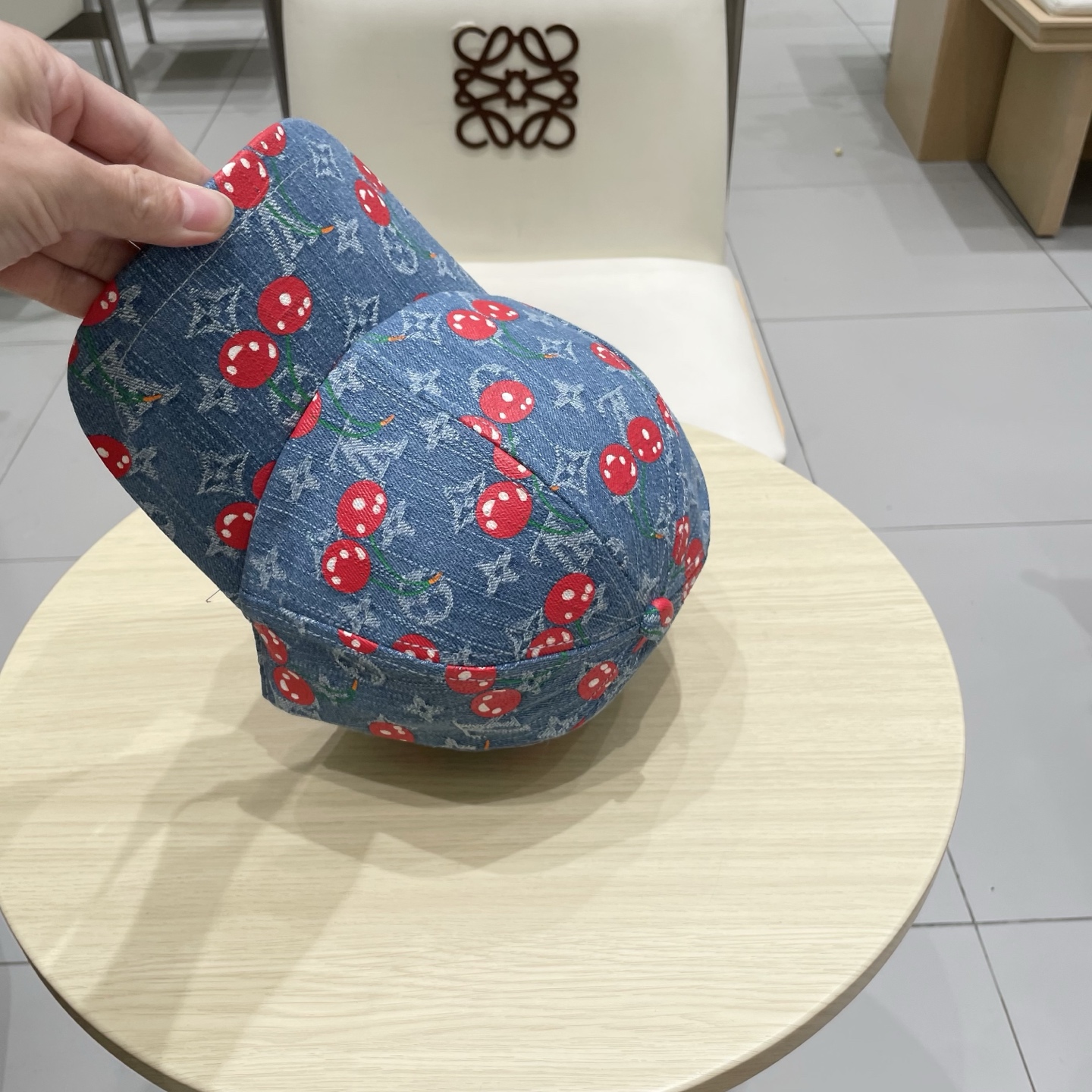 棒球帽 渔夫帽 LV牛仔渔夫帽，头围57cm