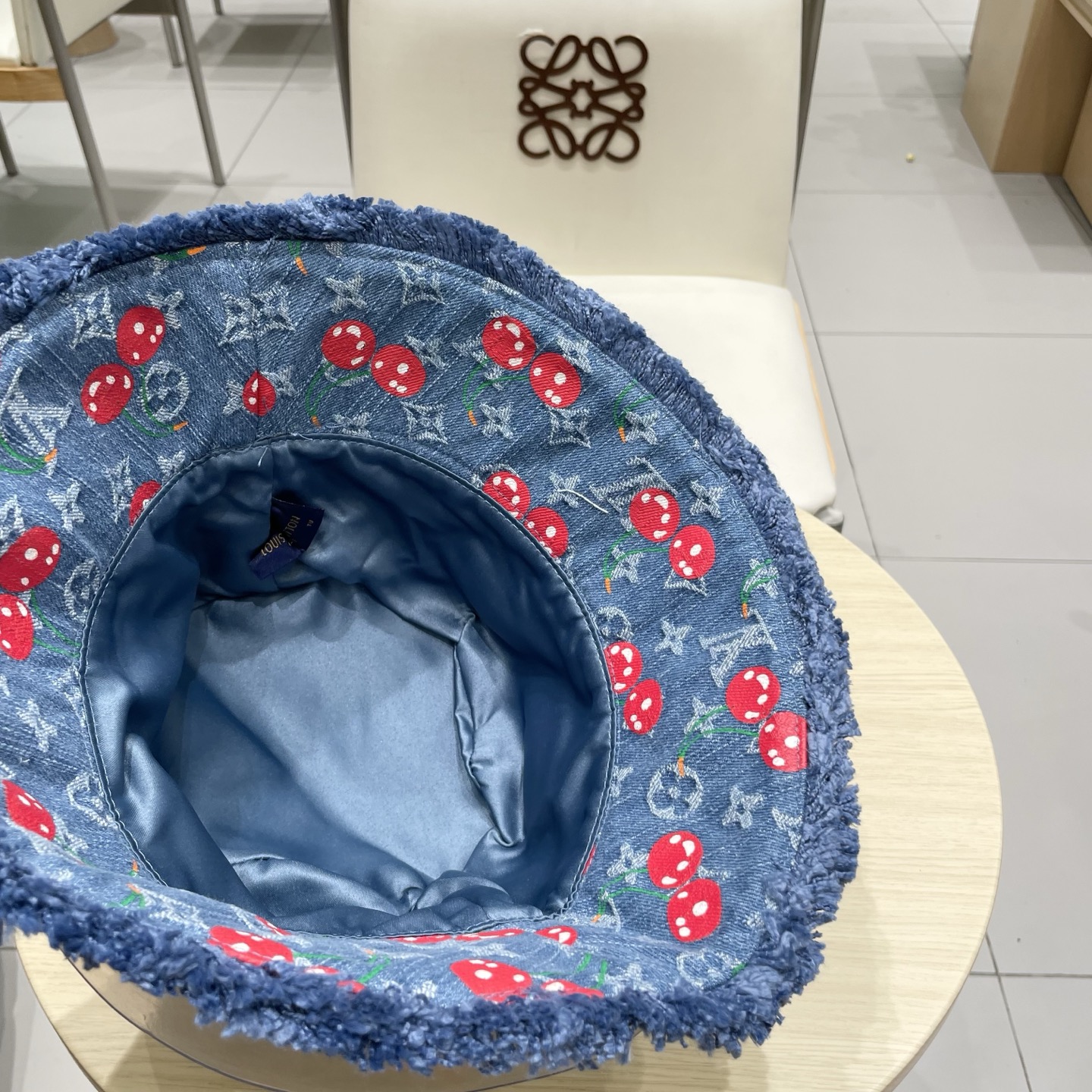 棒球帽 渔夫帽 LV牛仔渔夫帽，头围57cm