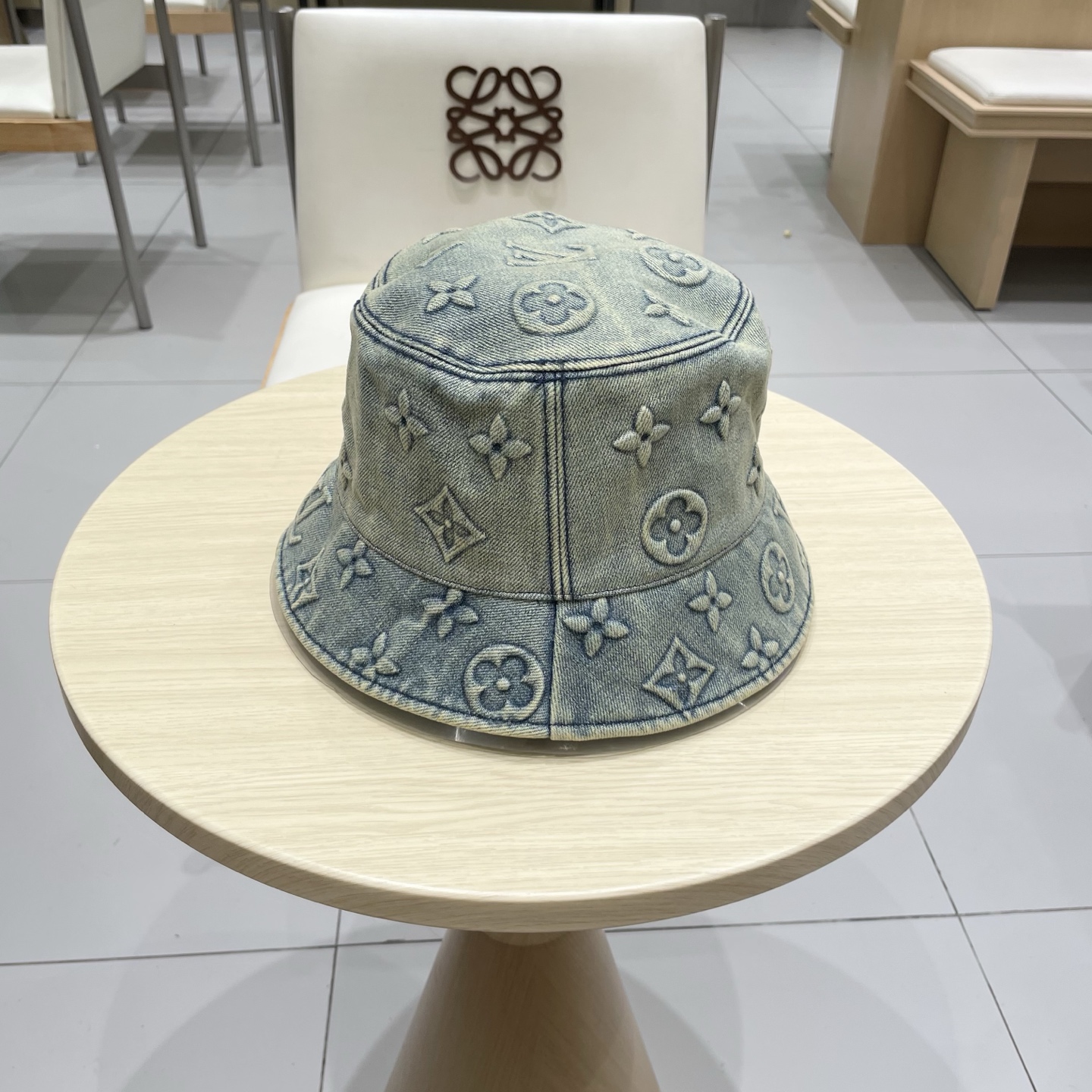 LV 路易威登新款渔夫帽，头围57cm