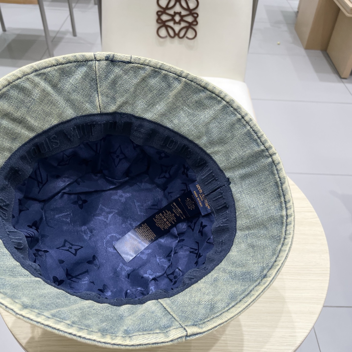 LV 路易威登新款渔夫帽，头围57cm