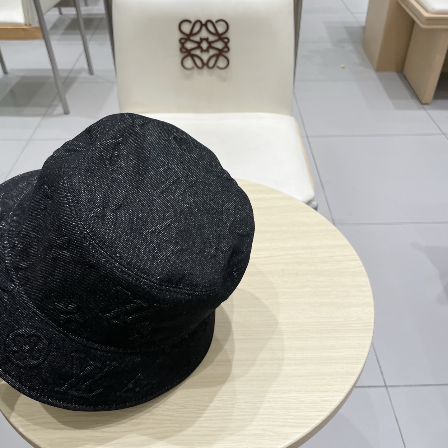 LV 路易威登新款渔夫帽，头围57cm