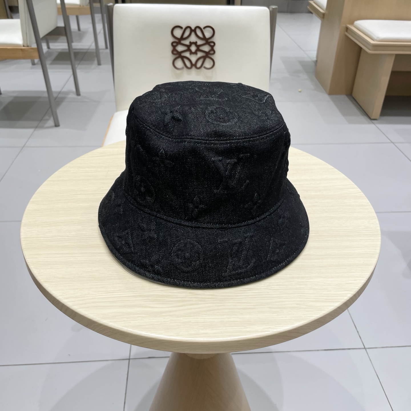 LV 路易威登新款渔夫帽，头围57cm