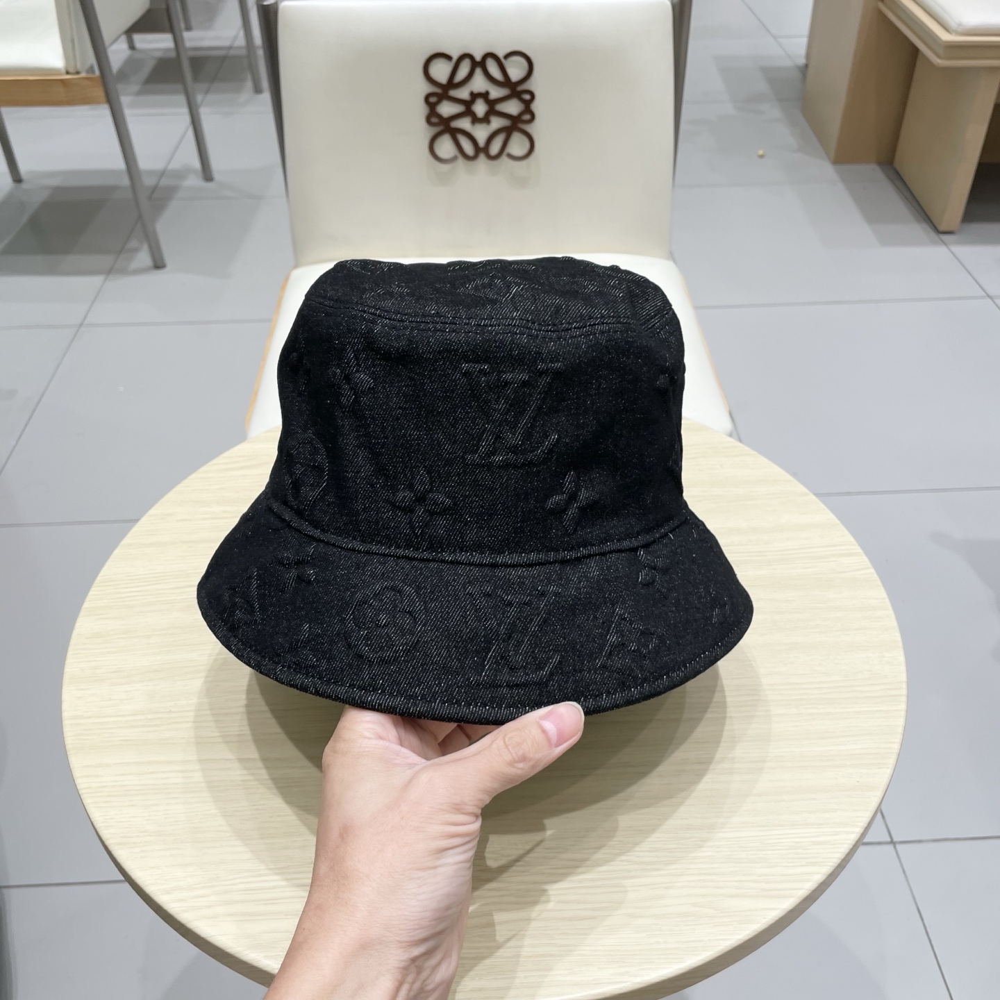 LV 路易威登新款渔夫帽，头围57cm