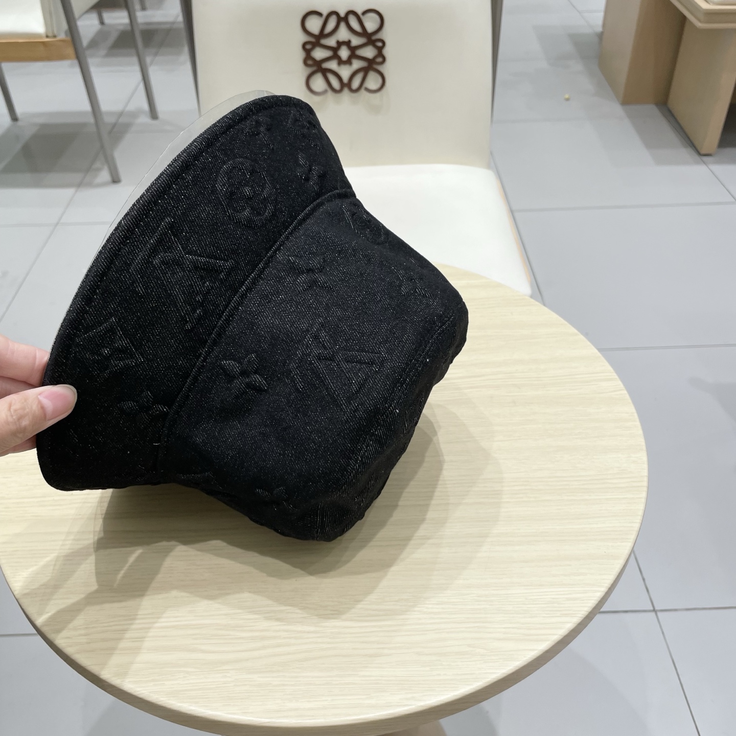 LV 路易威登新款渔夫帽，头围57cm