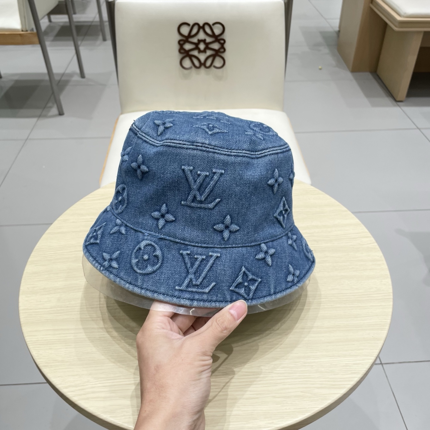 LV 路易威登新款渔夫帽，头围57cm