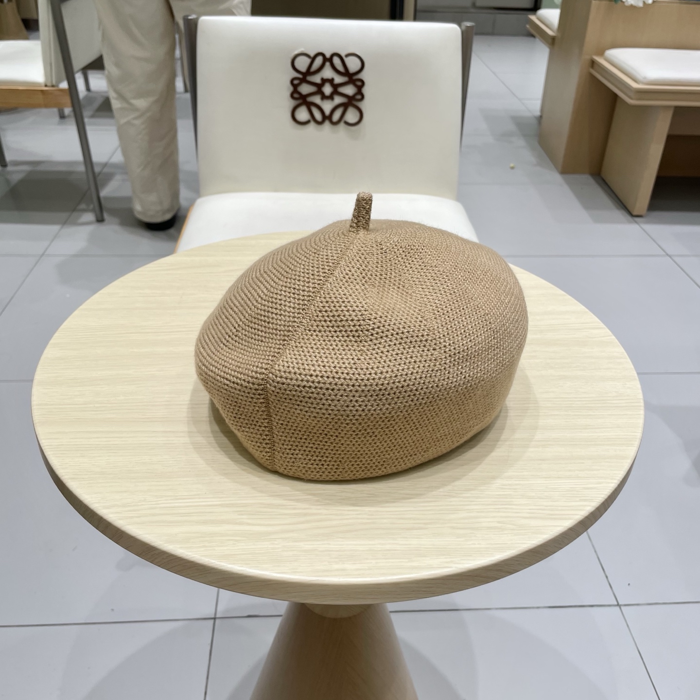 Lv路易威登纯色简约贝雷帽子女春夏季韩版显脸小透气南瓜帽百搭休闲画家帽