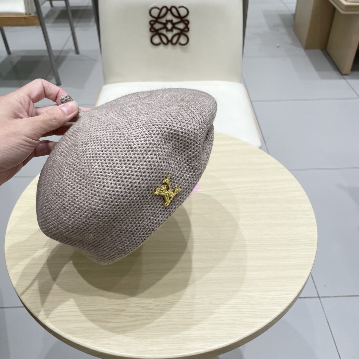 Lv路易威登纯色简约贝雷帽子女春夏季韩版显脸小透气南瓜帽百搭休闲画家帽