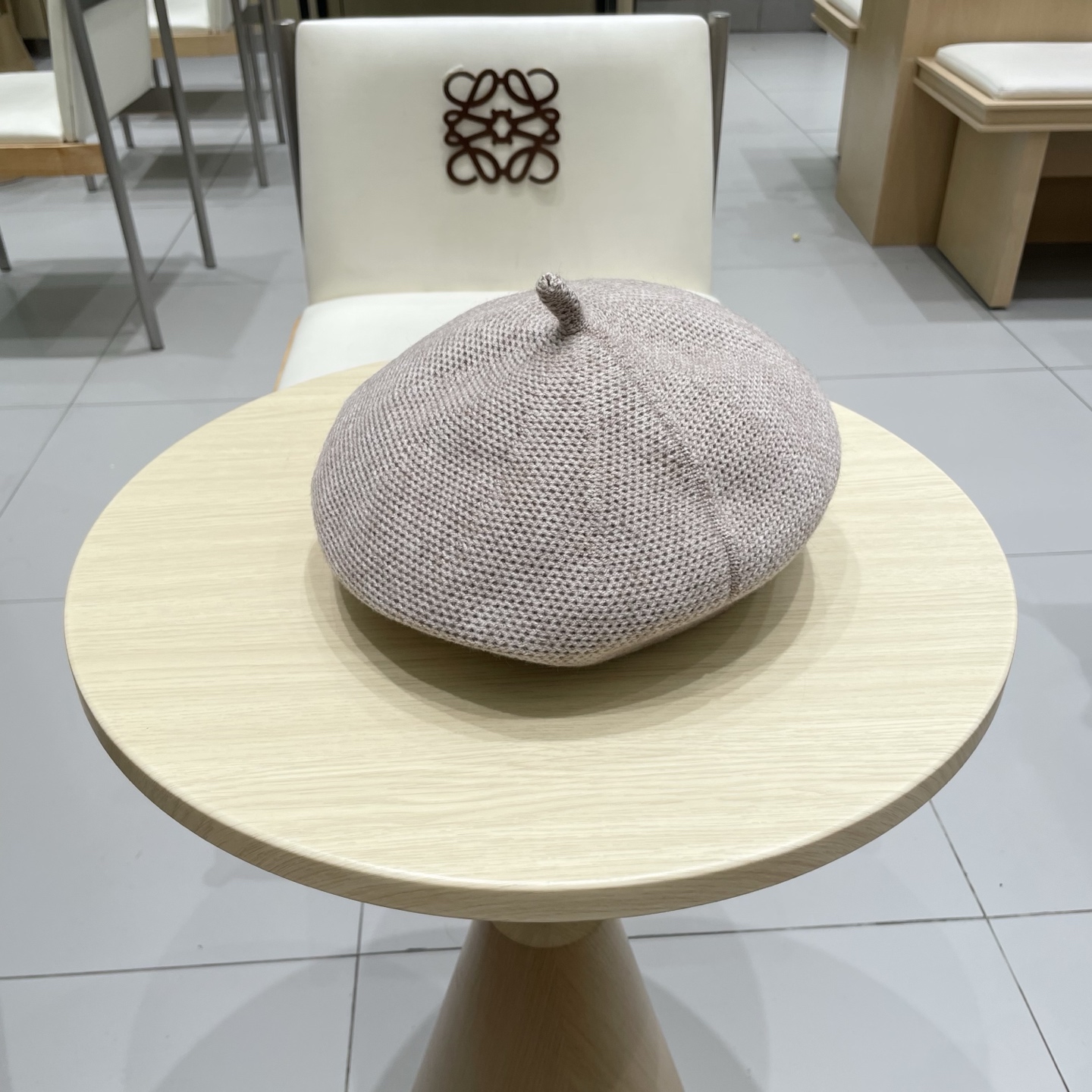 Lv路易威登纯色简约贝雷帽子女春夏季韩版显脸小透气南瓜帽百搭休闲画家帽