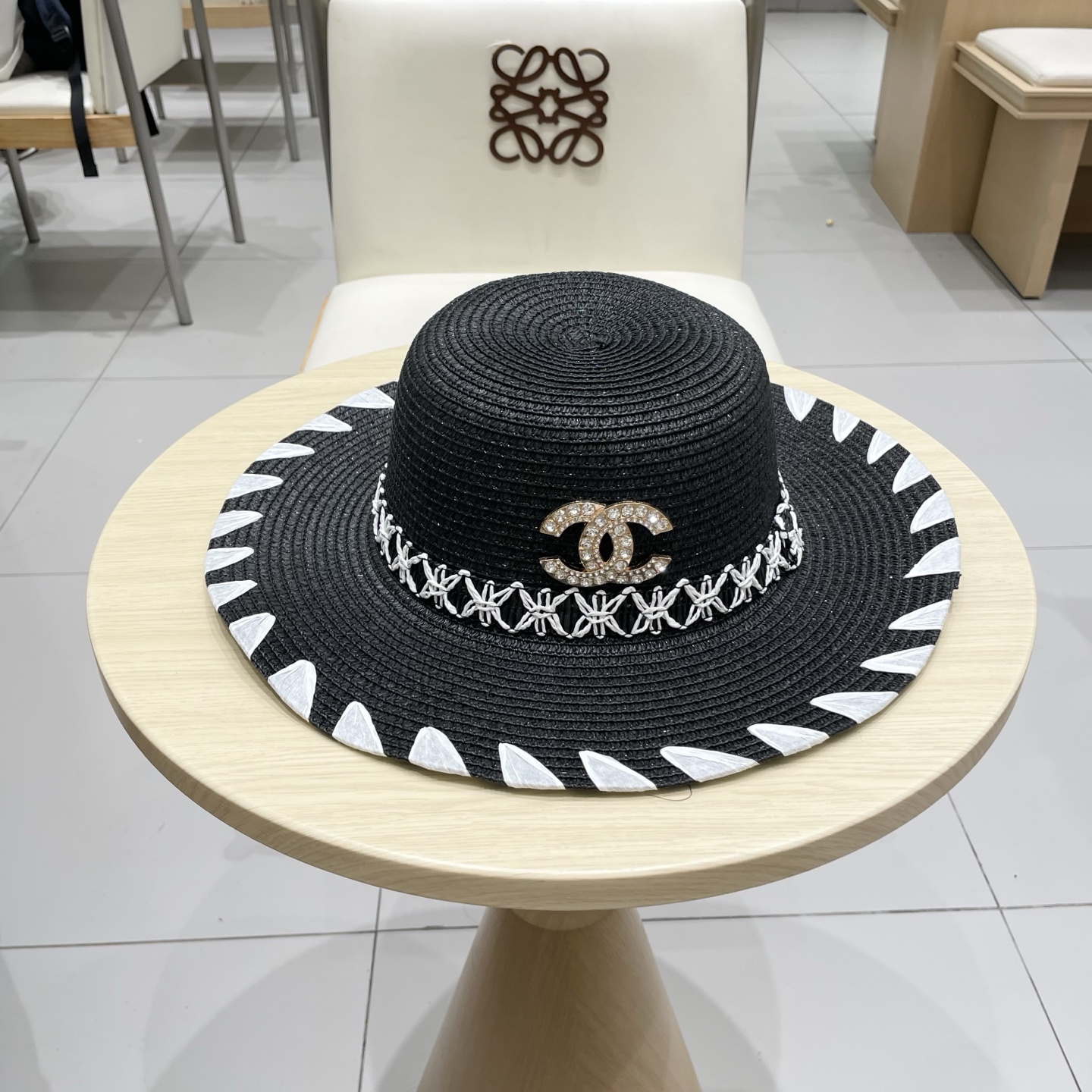 chanel香奈儿2025新款草帽大檐帽旅游度假风海边沙滩帽遮阳防晒帽女士太阳帽子
