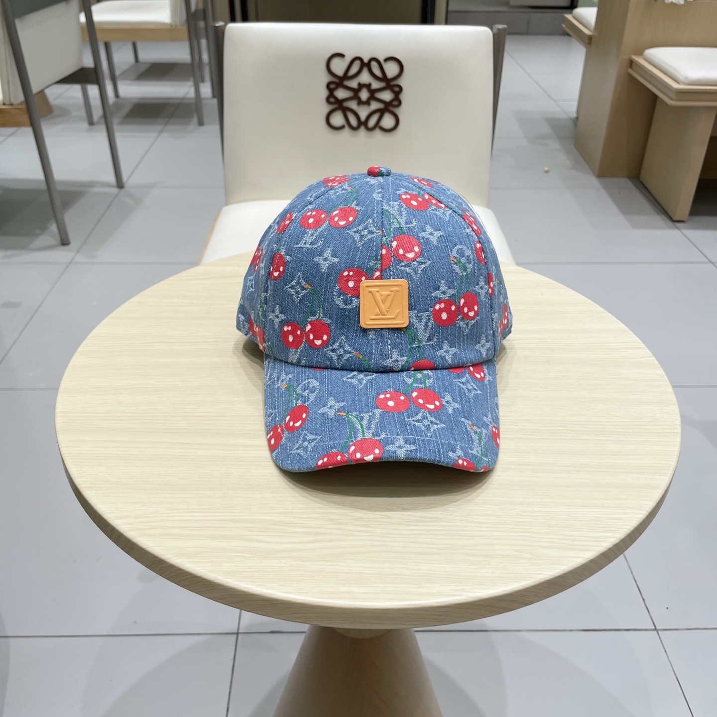 NO:580499,LV Louis Vuitton denim baseball cap, light and breathable. Perfect fit, exclusive physical shooting, suitable for men and women, fisherman hat, baseball cap, knitted hat, hat, louis vuitton, louis vuitton, espadrilles, hats19860909LV路易威登牛仔棒球帽 轻盈透气.完美版型,独家实物拍摄,男女适用帽子渔夫帽棒球帽针织帽,帽子,louis vuitton,louis vuitton,espadrilles,hats,hat