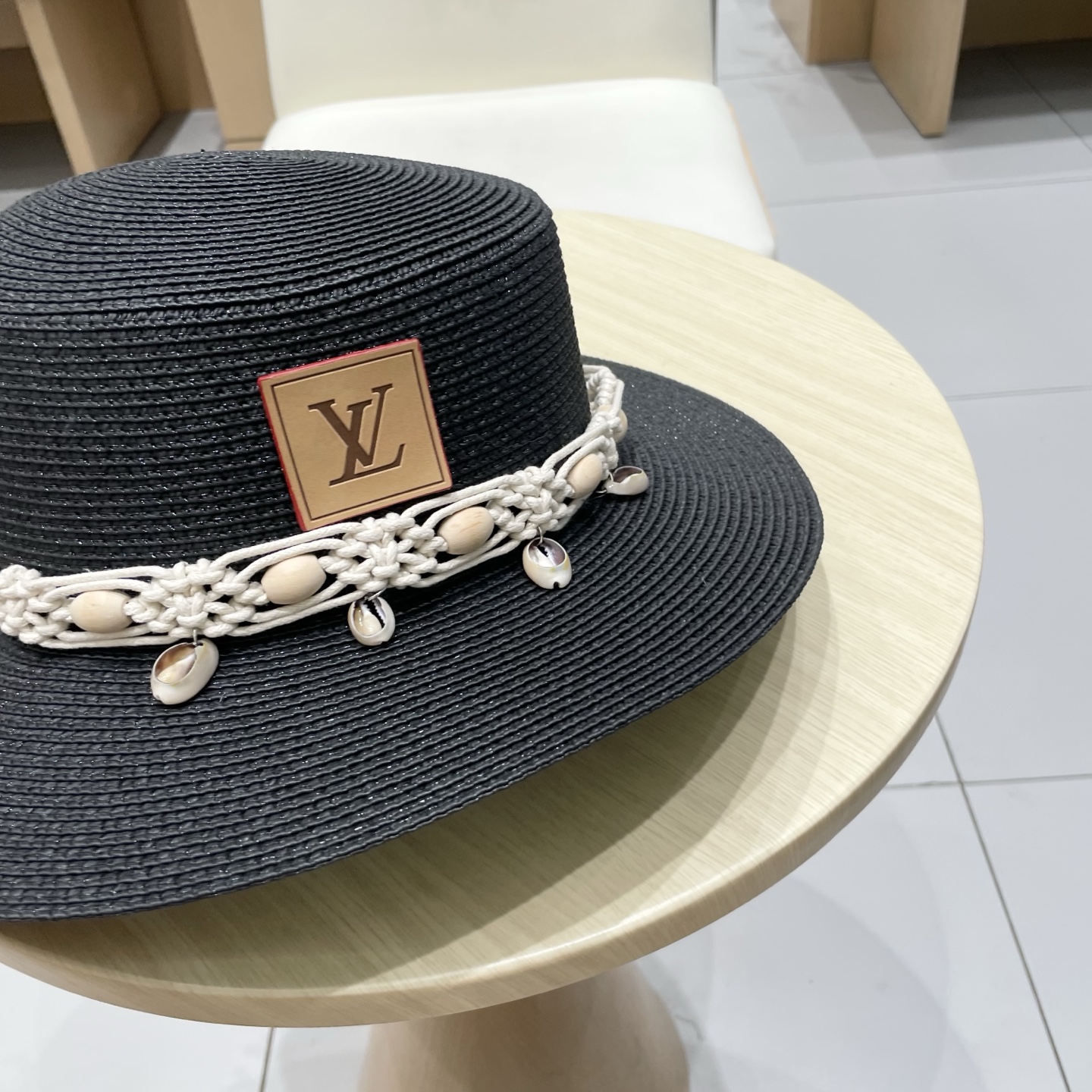 【LV路易威登】2026新款小香度假风平顶草帽，旅行必备，超好搭配，赶紧入手！