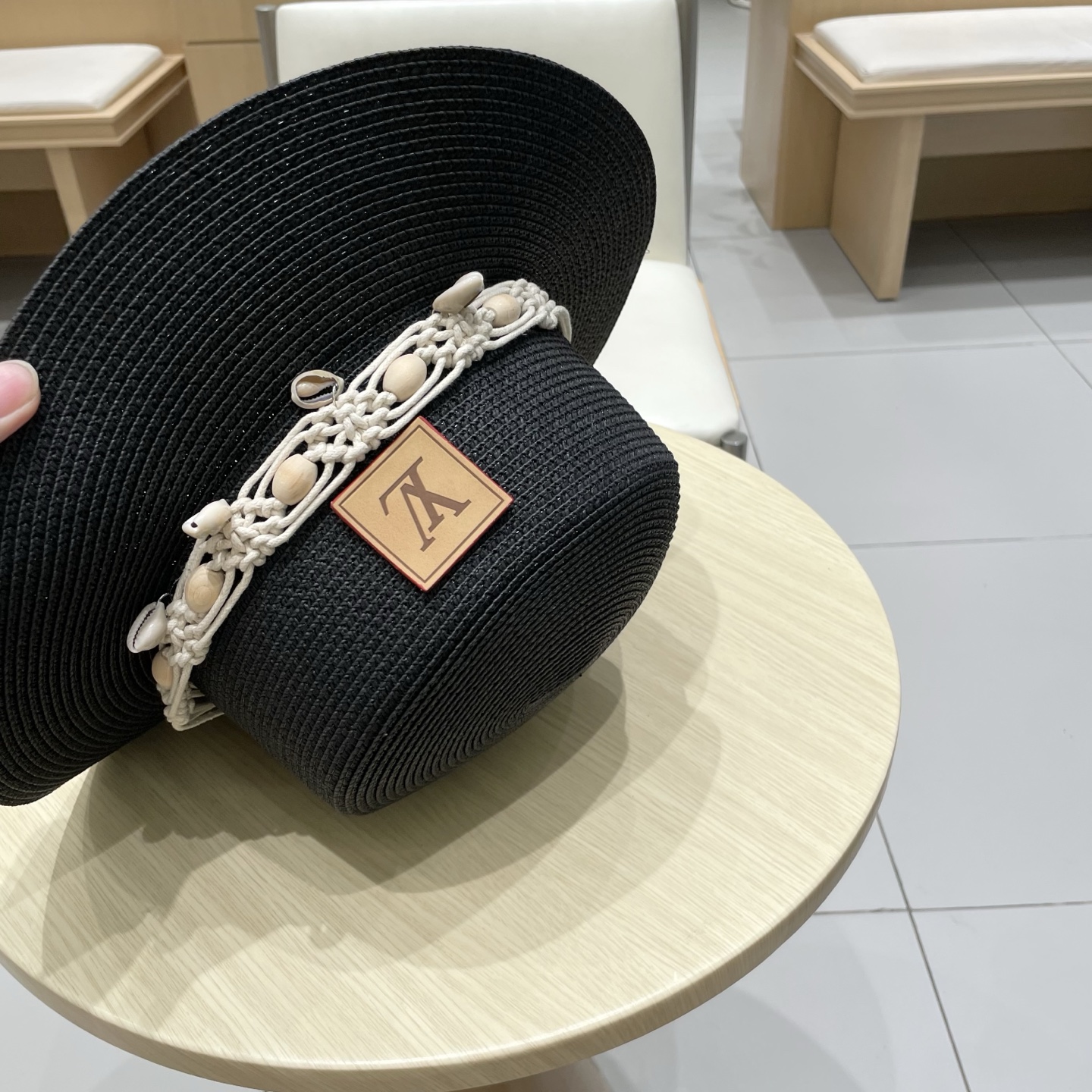 【LV路易威登】2026新款小香度假风平顶草帽，旅行必备，超好搭配，赶紧入手！