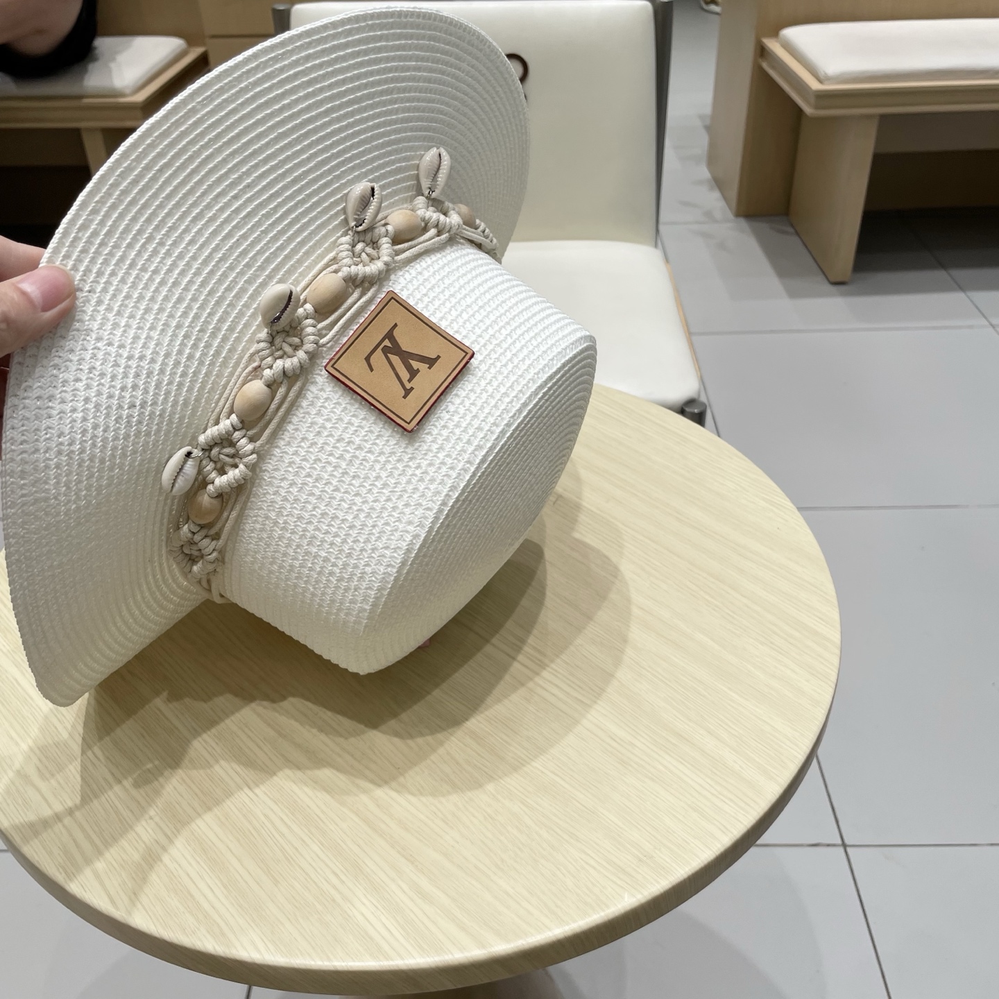 【LV路易威登】2026新款小香度假风平顶草帽，旅行必备，超好搭配，赶紧入手！