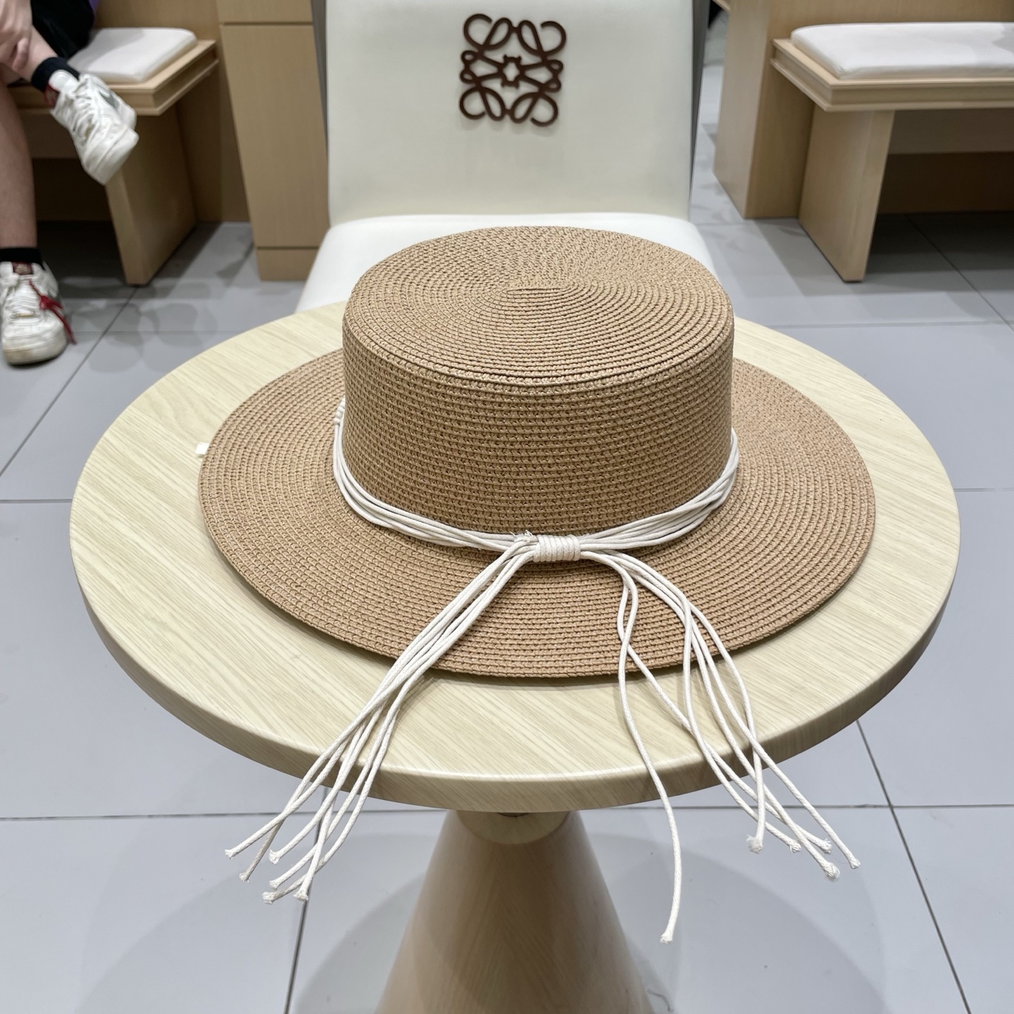 【LV路易威登】2026新款小香度假风平顶草帽，旅行必备，超好搭配，赶紧入手！