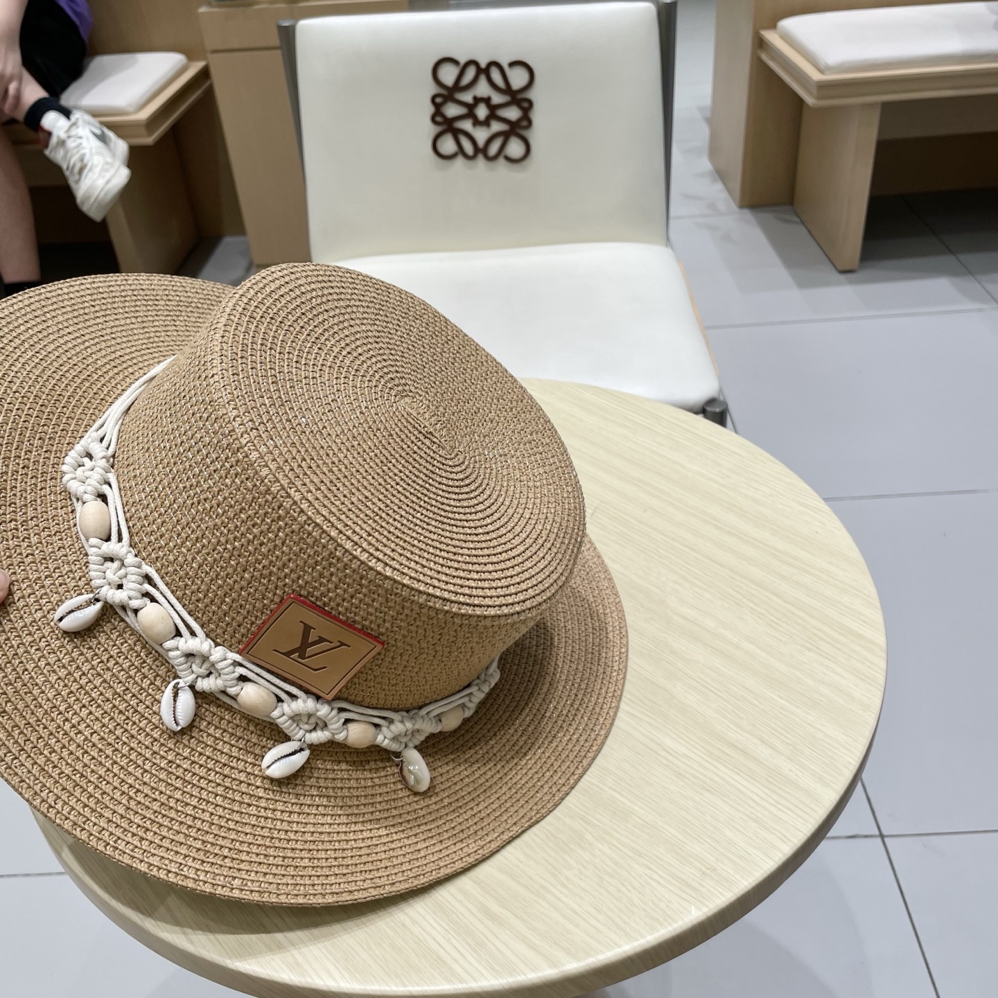 【LV路易威登】2026新款小香度假风平顶草帽，旅行必备，超好搭配，赶紧入手！
