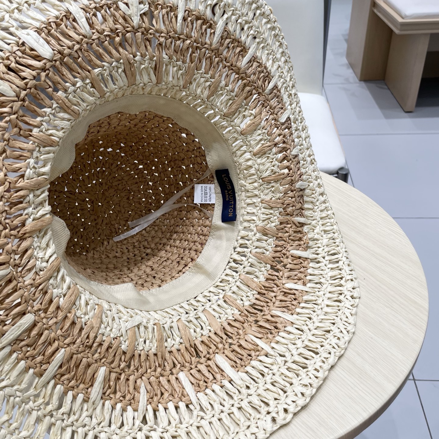  LV路易威登海边拍照度假氛围感镂空草帽女夏季遮阳大檐可折叠太阳帽