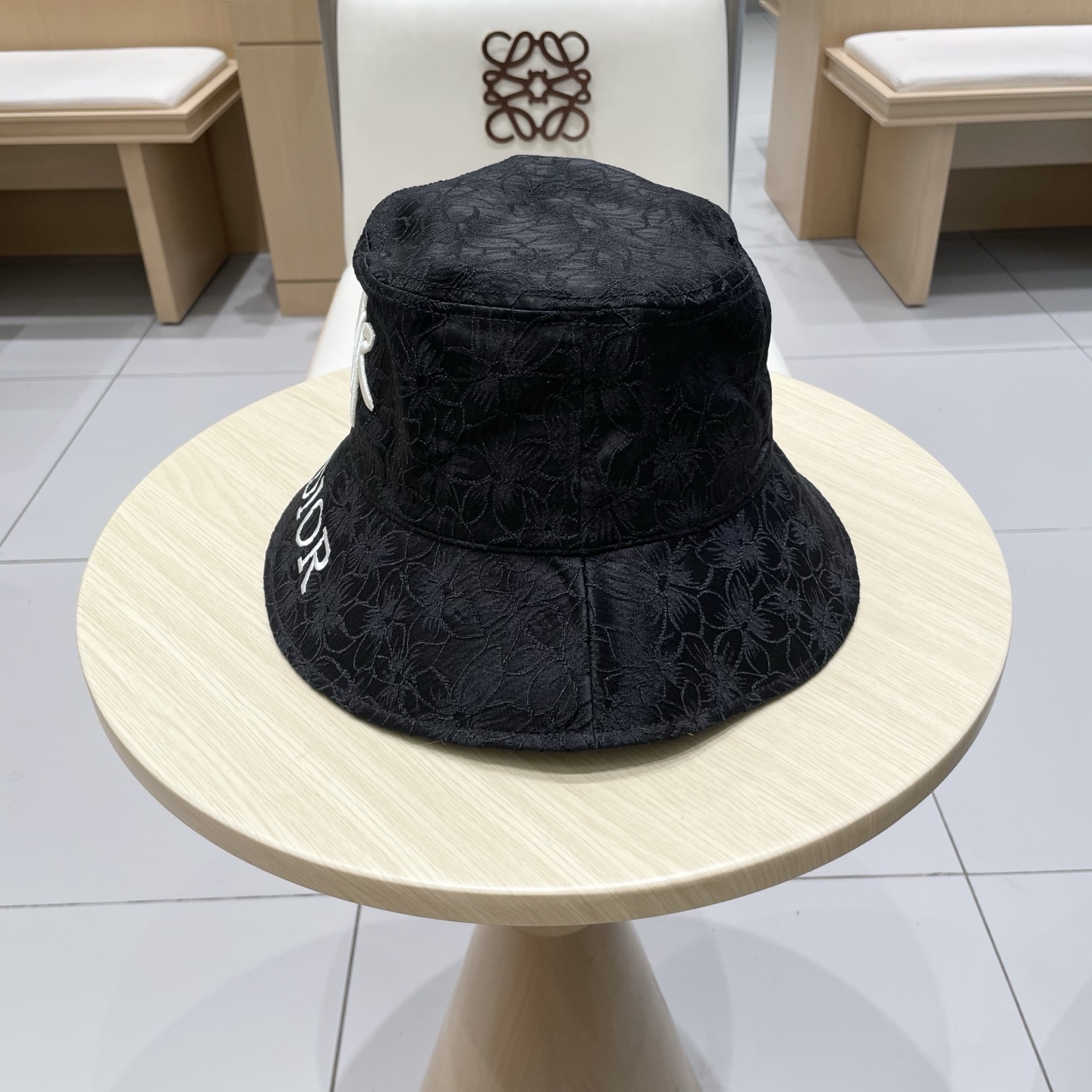 【DIOR迪奥】2025新款刺绣字母男女款渔夫帽，🔆百搭日常款～出街必备