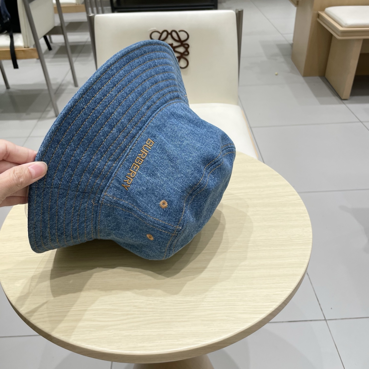  Burberry巴宝莉高端定制款牛仔渔夫帽，头围57cm