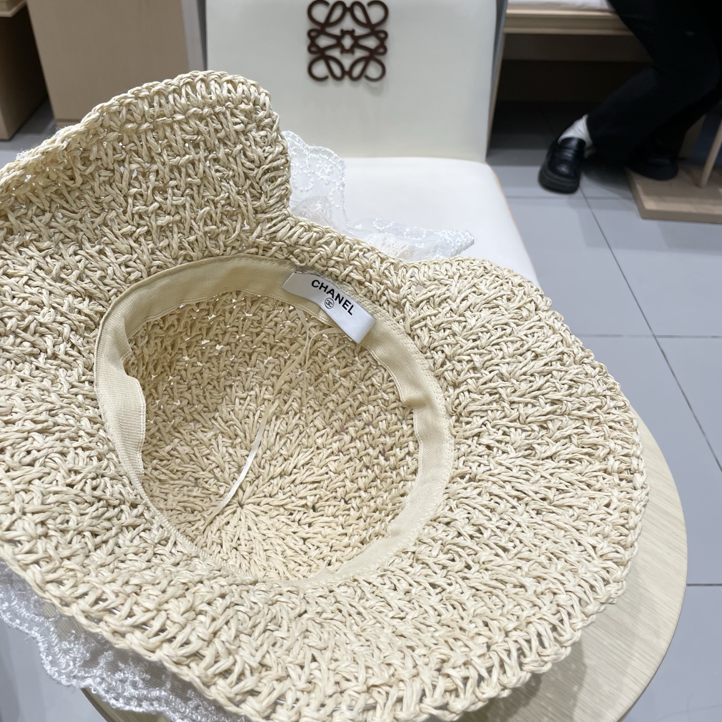 chanel香奈儿甜美蕾丝花边渔夫帽女海边度假风沙滩防晒帽大帽檐遮阳编织草帽
