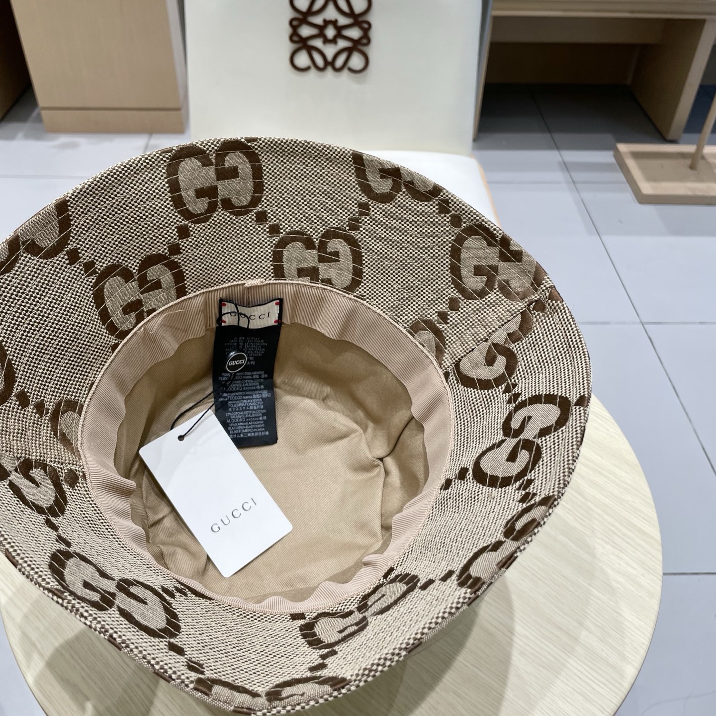 棒球帽 渔夫帽。 原单品质GUCCI古奇棒球帽👒官网新品Gucci渔夫帽火爆来袭 工艺非常精美 高档大气