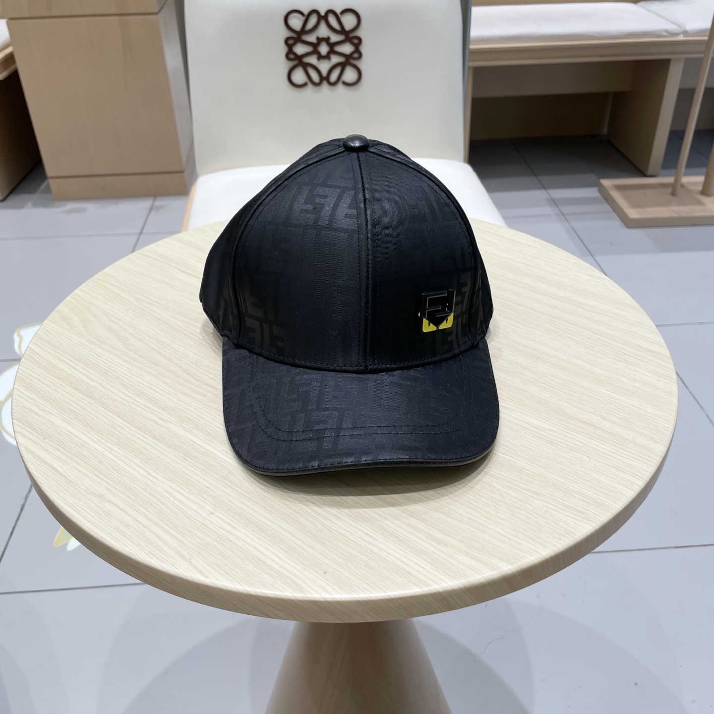  FENDI芬迪 官网新品 棒球帽🧢 经典FF中古单品，气质穿搭单品，质量杠杠强