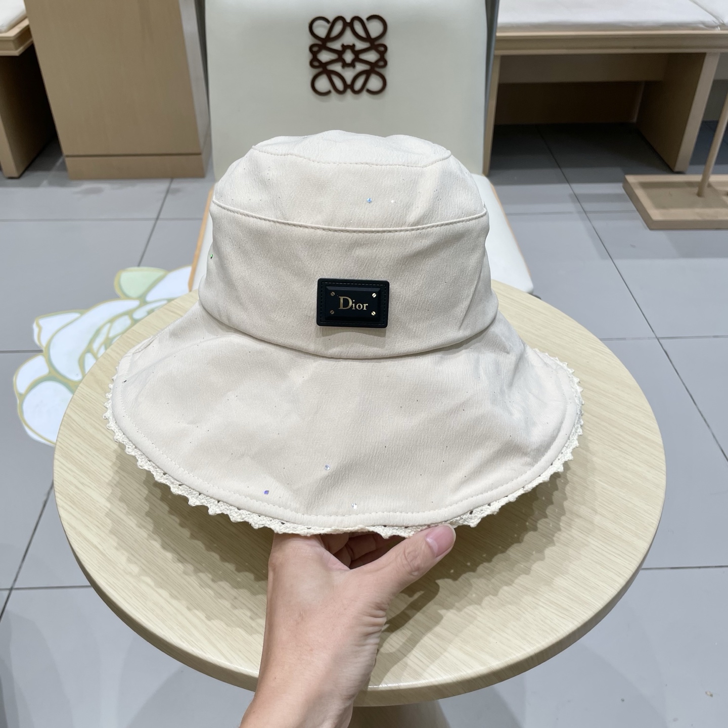 【DIOR迪奥】2025新款蝴蝶结女款渔夫帽，🔆百搭日常款～出街必备