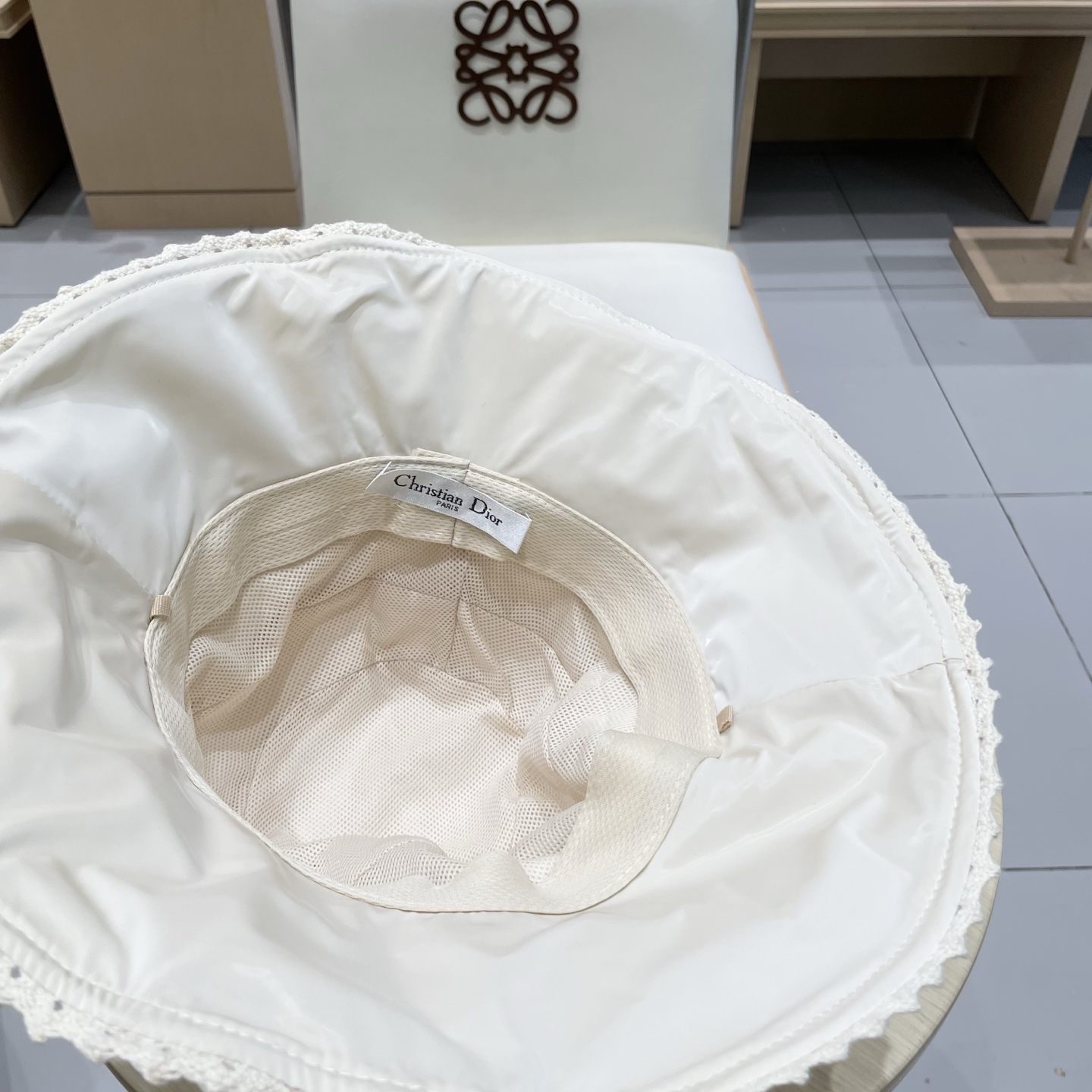 【DIOR迪奥】2025新款蝴蝶结女款渔夫帽，🔆百搭日常款～出街必备