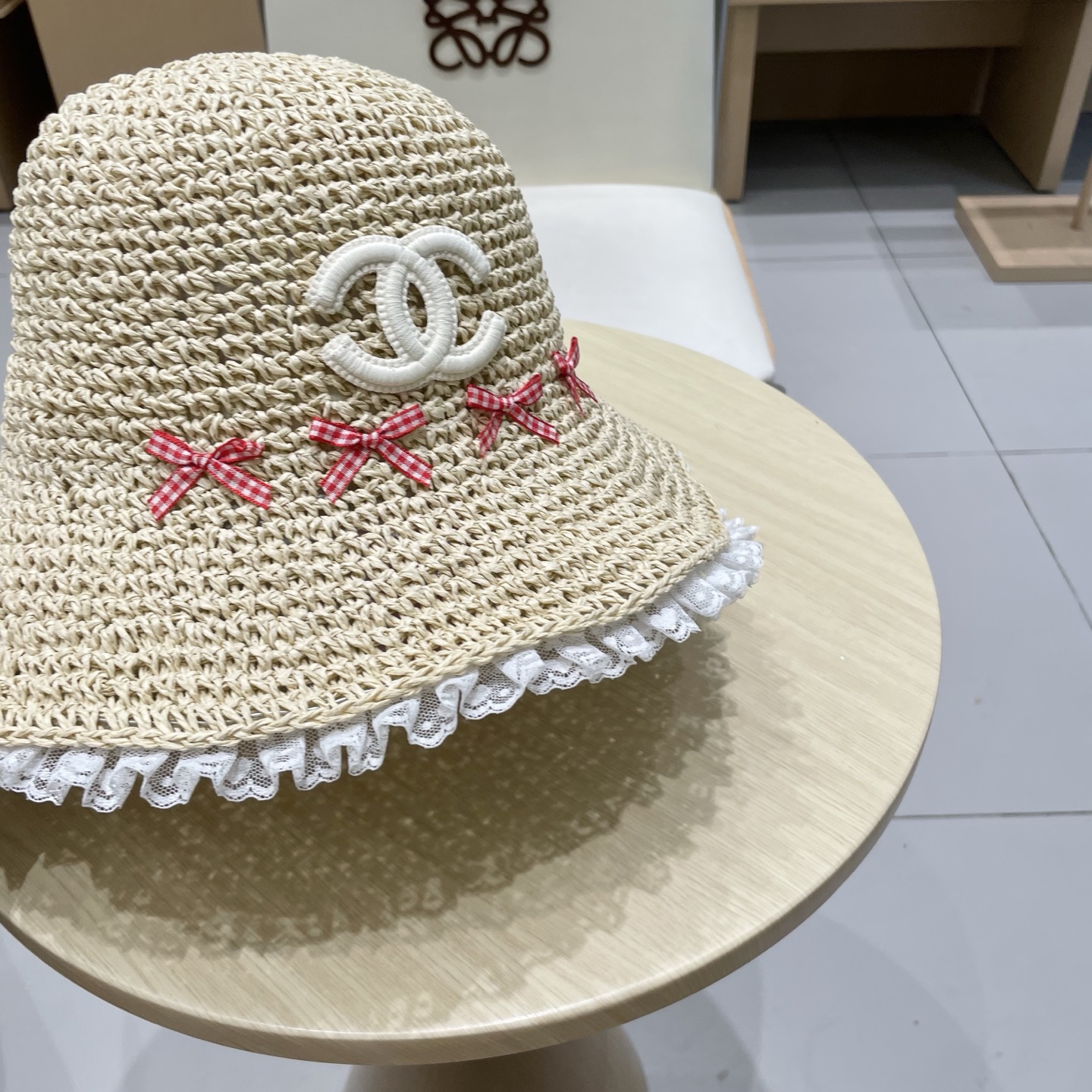  香奈儿chanel蝴蝶结蕾丝花边草帽女2025年春新款大帽檐遮阳太阳帽海边沙