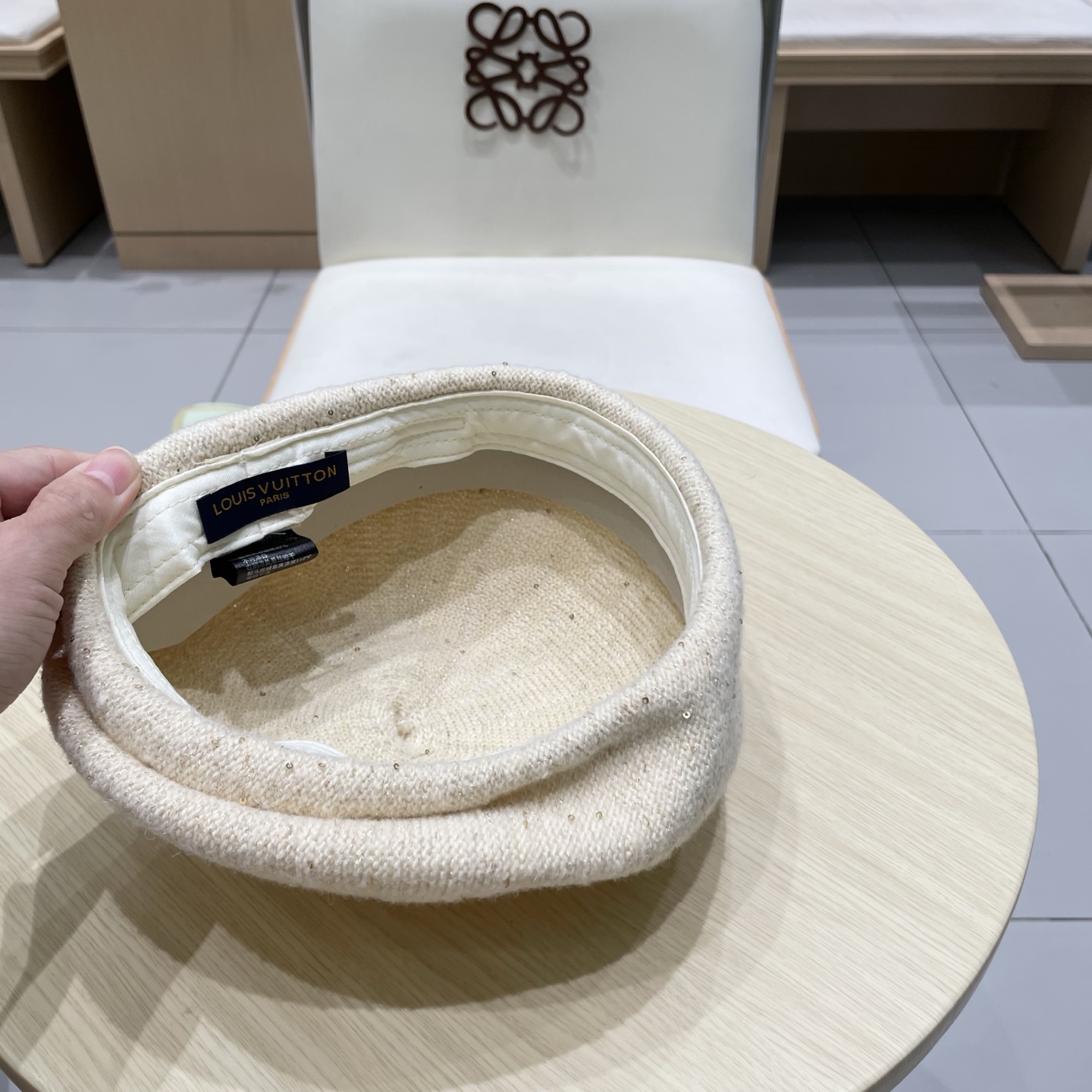 Lv路易威登春夏季新款亮片定型贝雷帽薄款镂空透气休闲时尚显脸小气质前进帽