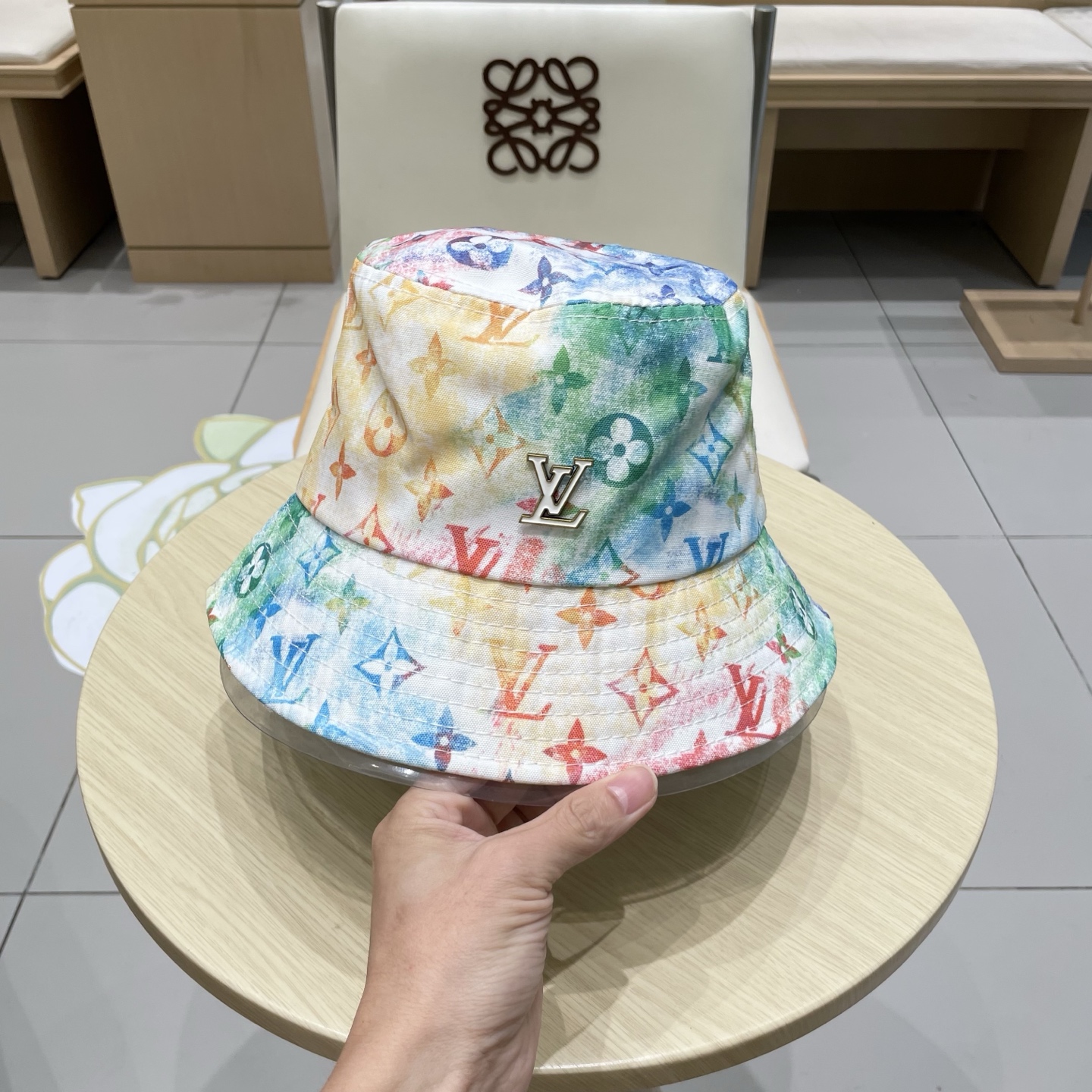 棒球帽 渔夫帽 LV 路易威登新款渔夫帽，头围57cm