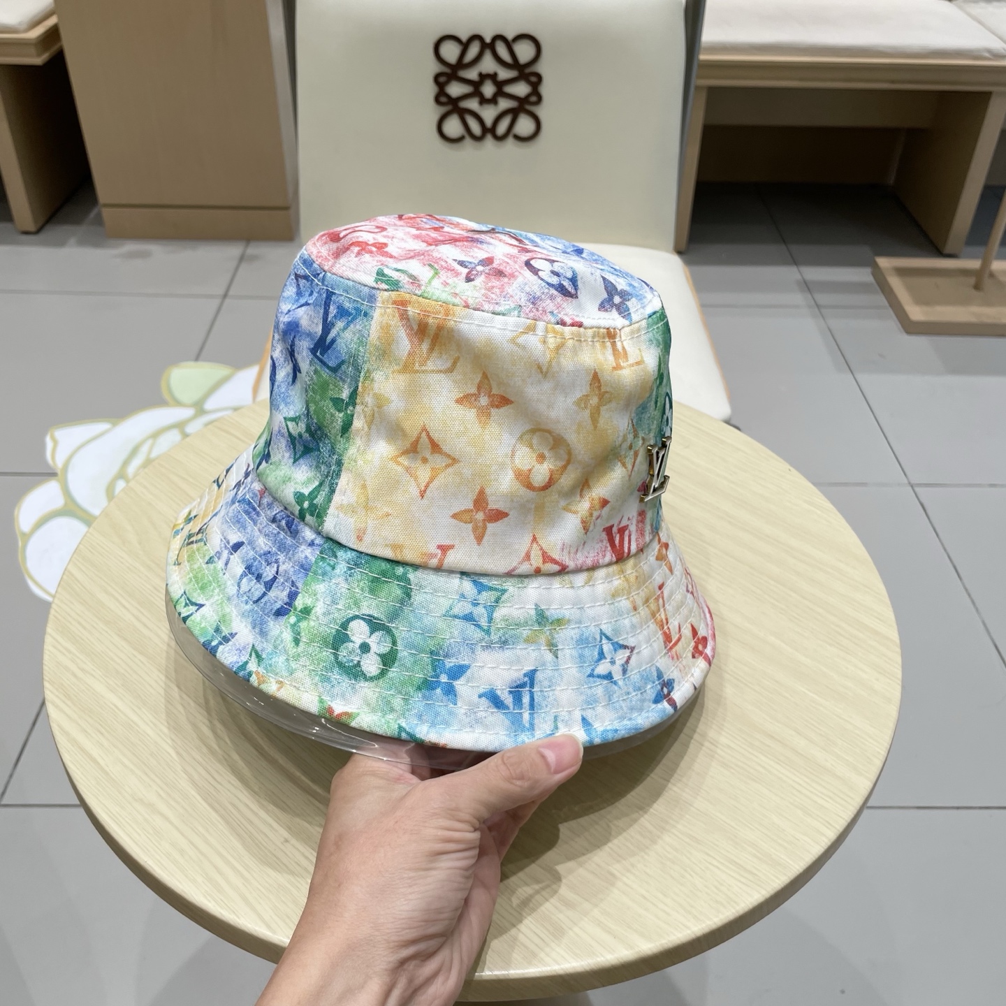 棒球帽 渔夫帽 LV 路易威登新款渔夫帽，头围57cm