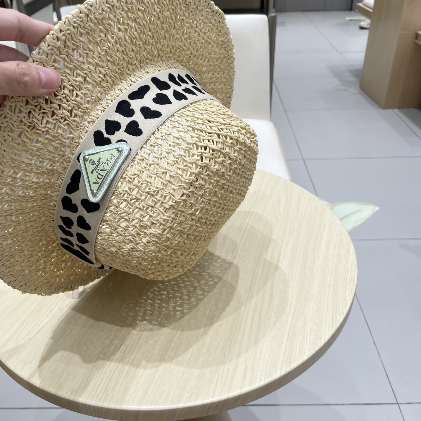  普拉达Prada新款礼帽，遮阳草帽，头围57cm