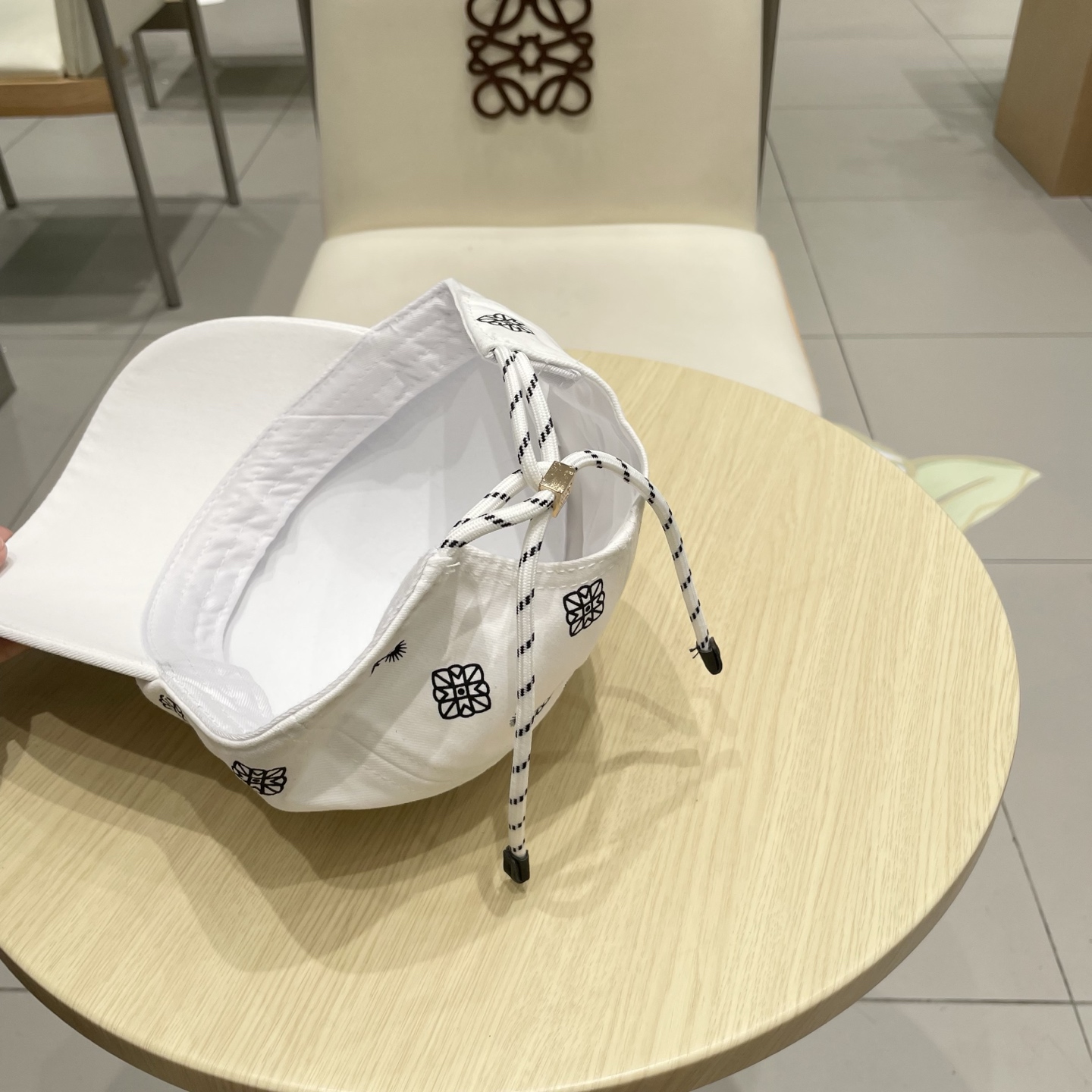  缪缪miumiu官方棒球帽、帆布帽，头围可调