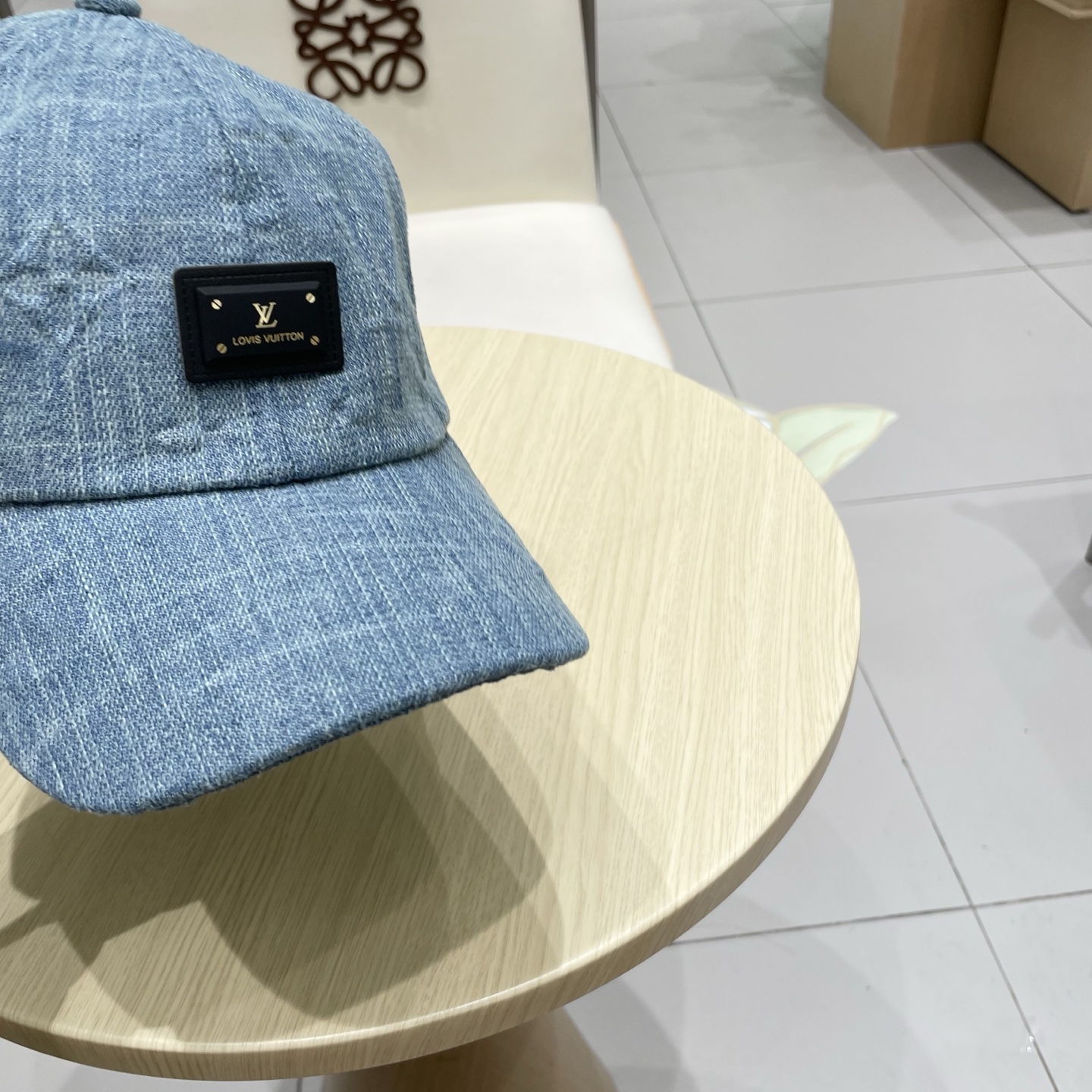 lv(路易威登)新款原单棒球帽， lv提花，专柜1:1开模订制，原版帆布料轻盈透气！质量超赞，基础头围5