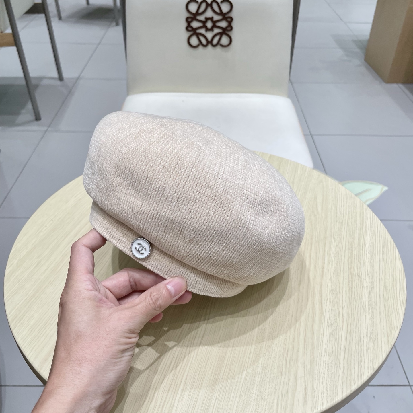 chanel香奈儿早秋款轻薄透气贝雷帽镂空针织金属标画家帽女生日系气质百搭蓓蕾帽