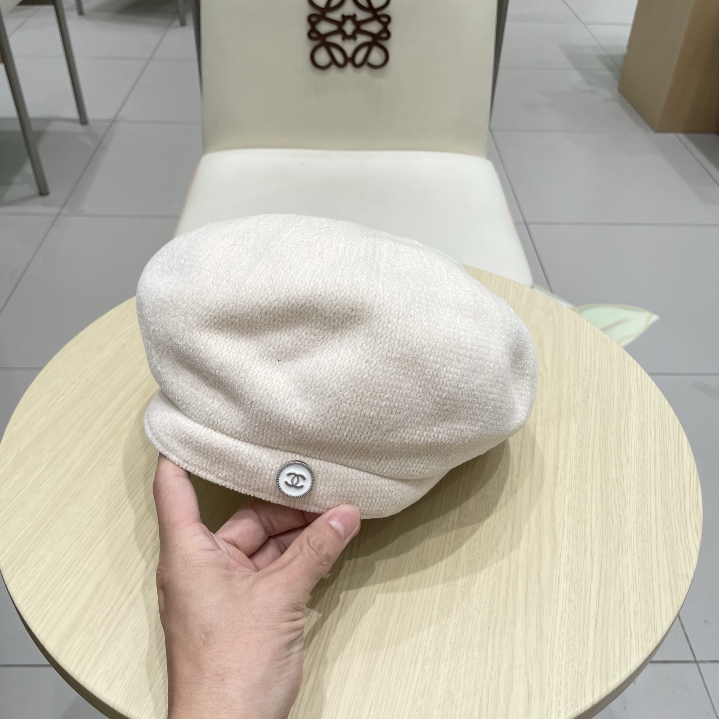 chanel香奈儿早秋款轻薄透气贝雷帽镂空针织金属标画家帽女生日系气质百搭蓓蕾帽