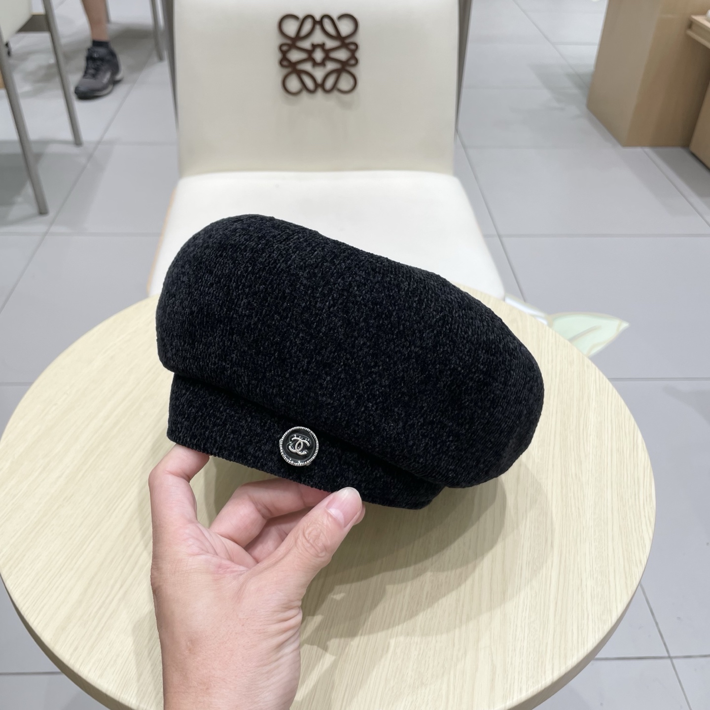 chanel香奈儿早秋款轻薄透气贝雷帽镂空针织金属标画家帽女生日系气质百搭蓓蕾帽