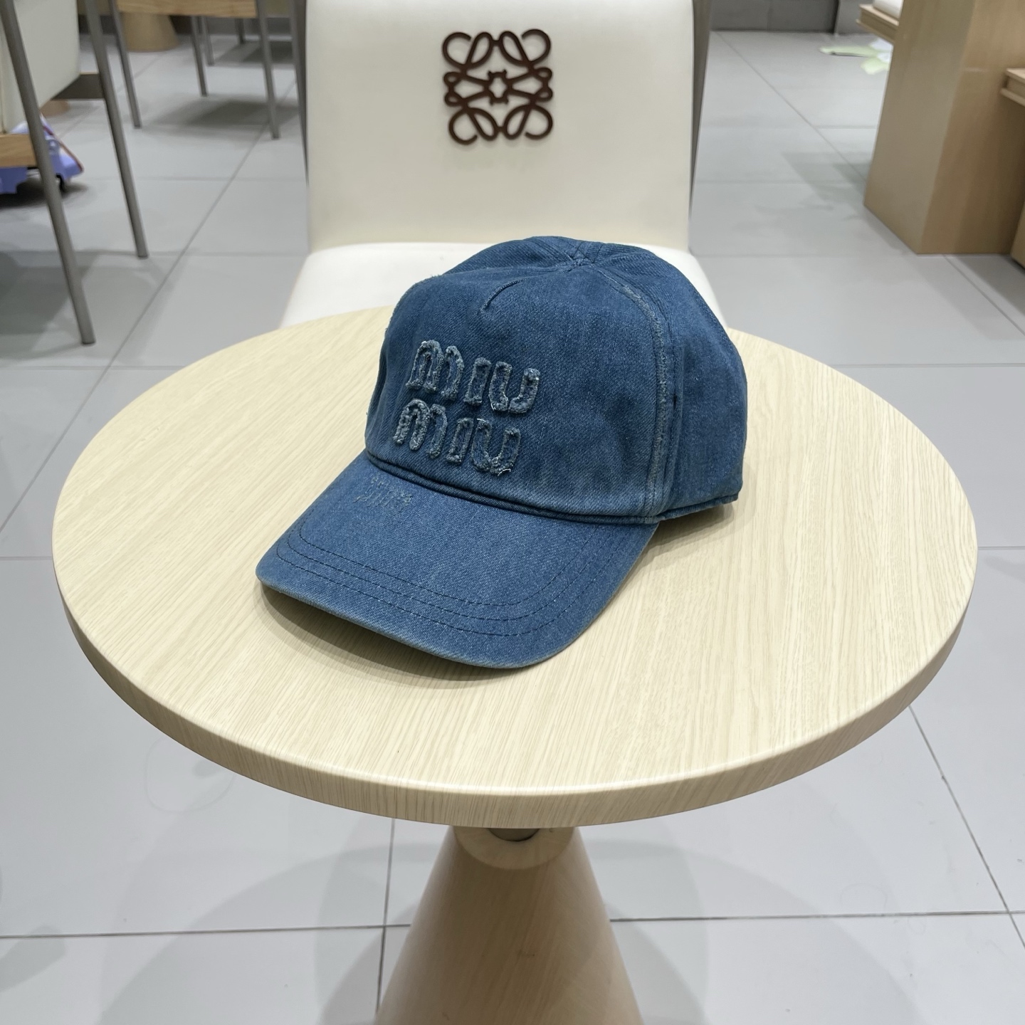  【Miumiu缪缪】新款牛仔订单款刺绣棒球帽🧢大牌款超好搭配，赶紧入手！