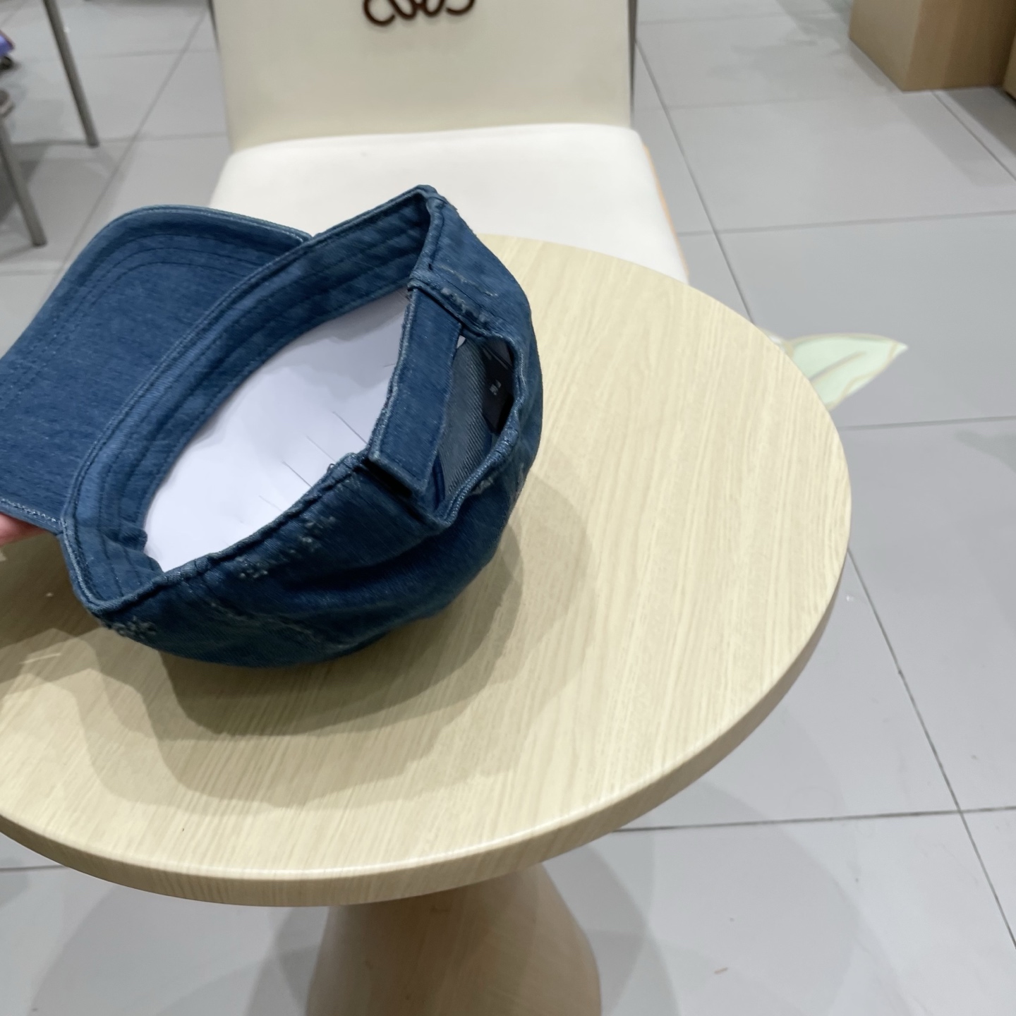   【Miumiu缪缪】新款牛仔订单款刺绣棒球帽🧢大牌款超好搭配，赶紧入手！